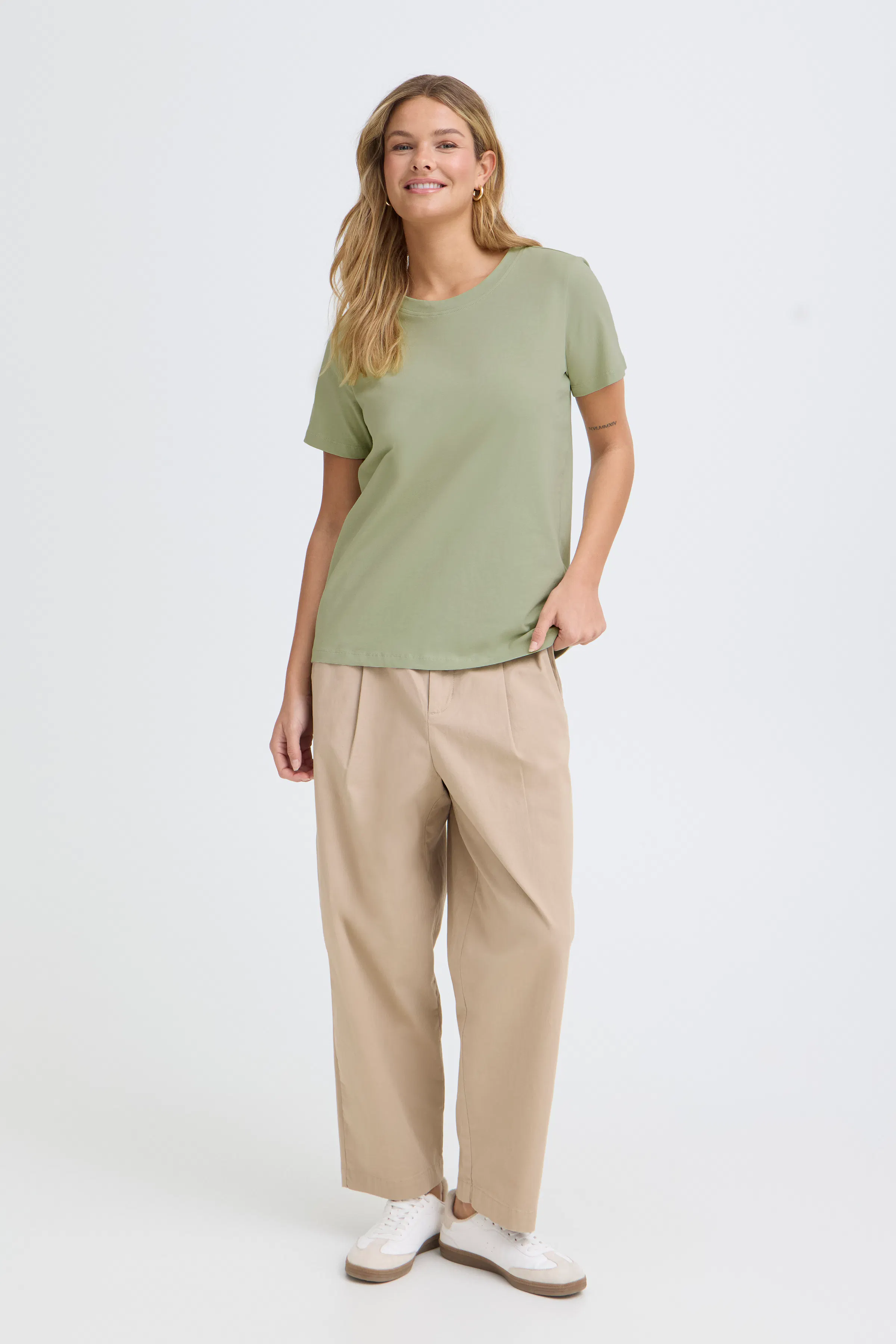 FRZashoulder T-shirt LOOKBOOK FRONT 20605388-160110