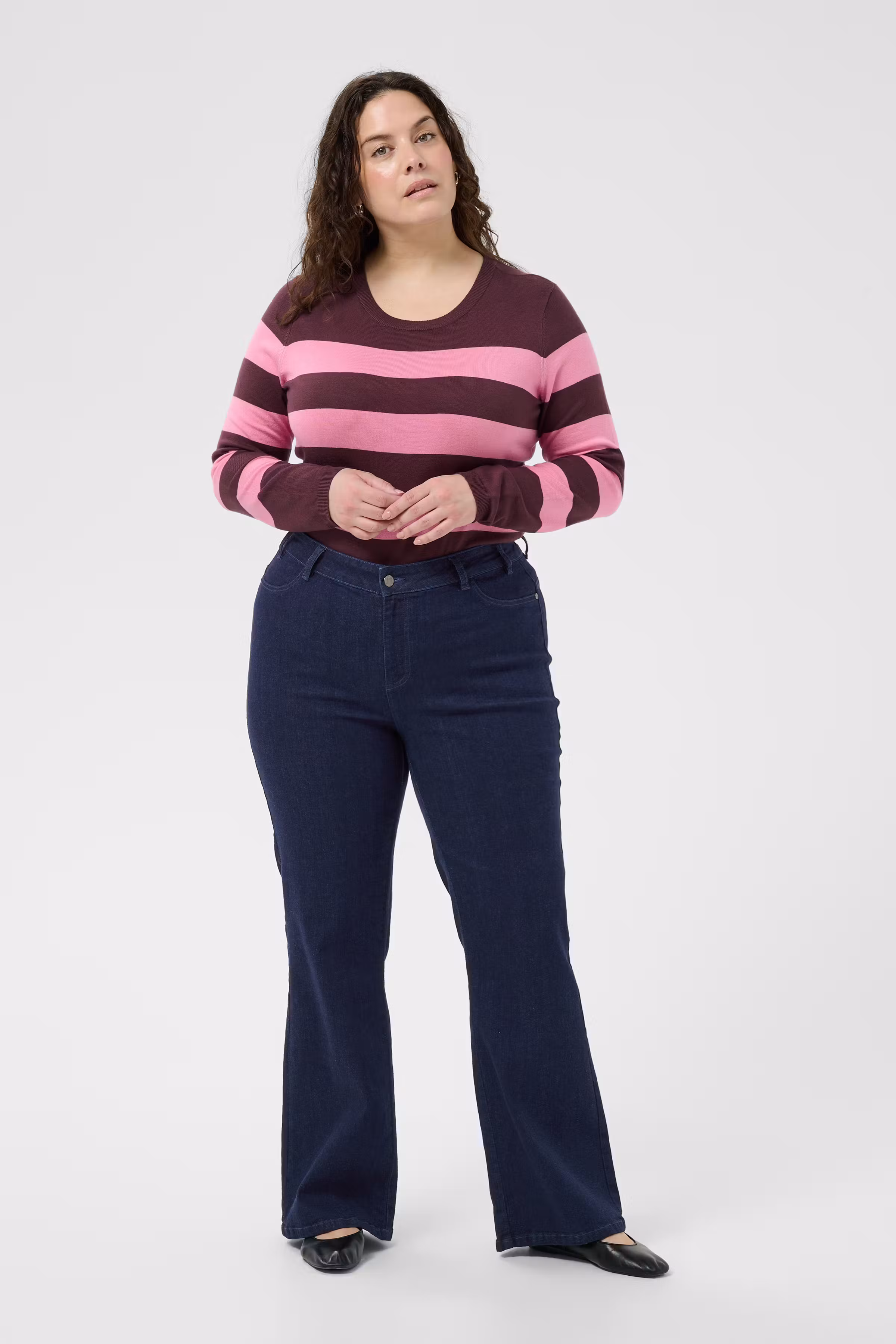 KClaurina Jeans LOOKBOOK FRONT 10584333-1000130
