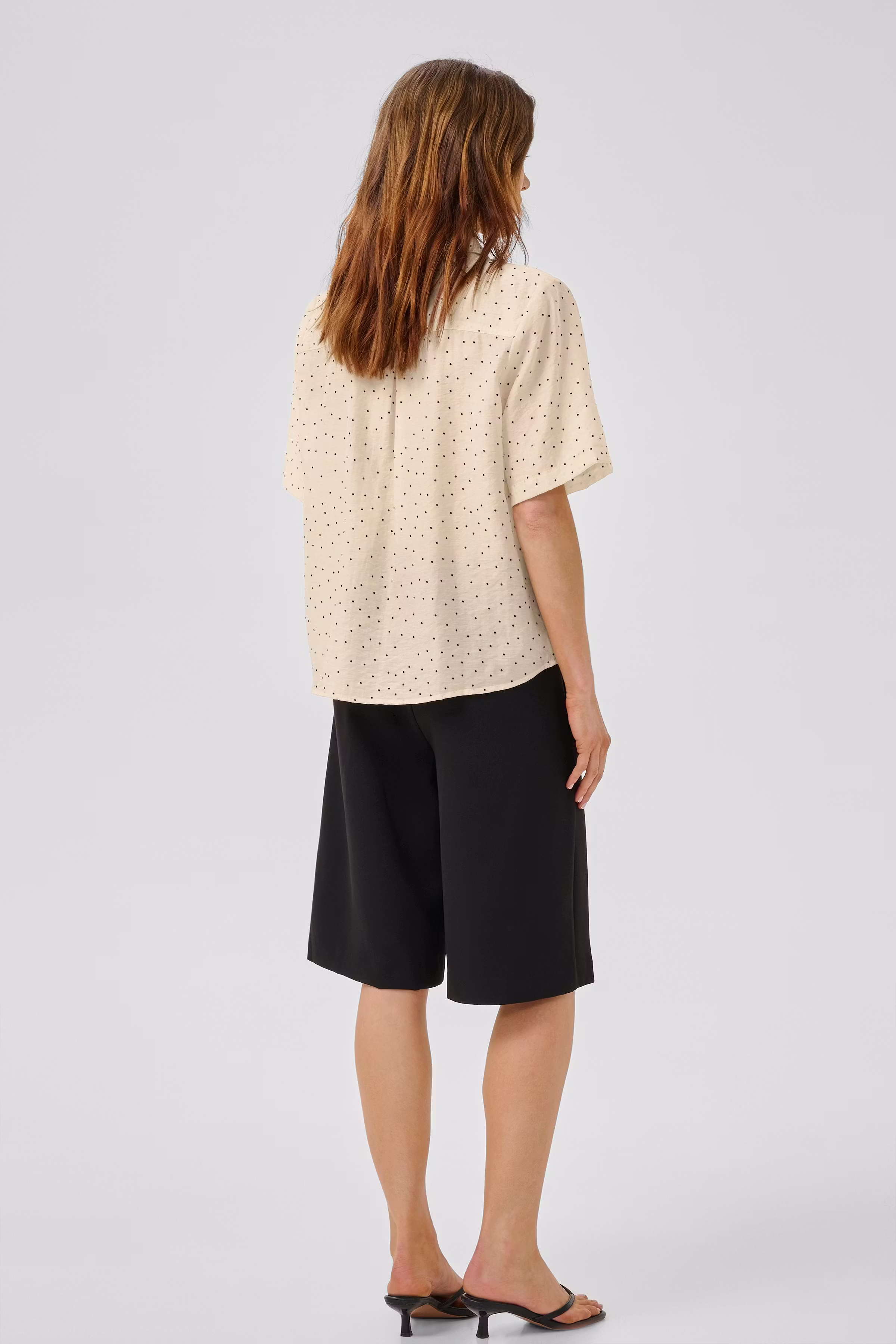 MWHally Shirt LOOKBOOK BACK 10705610-109613