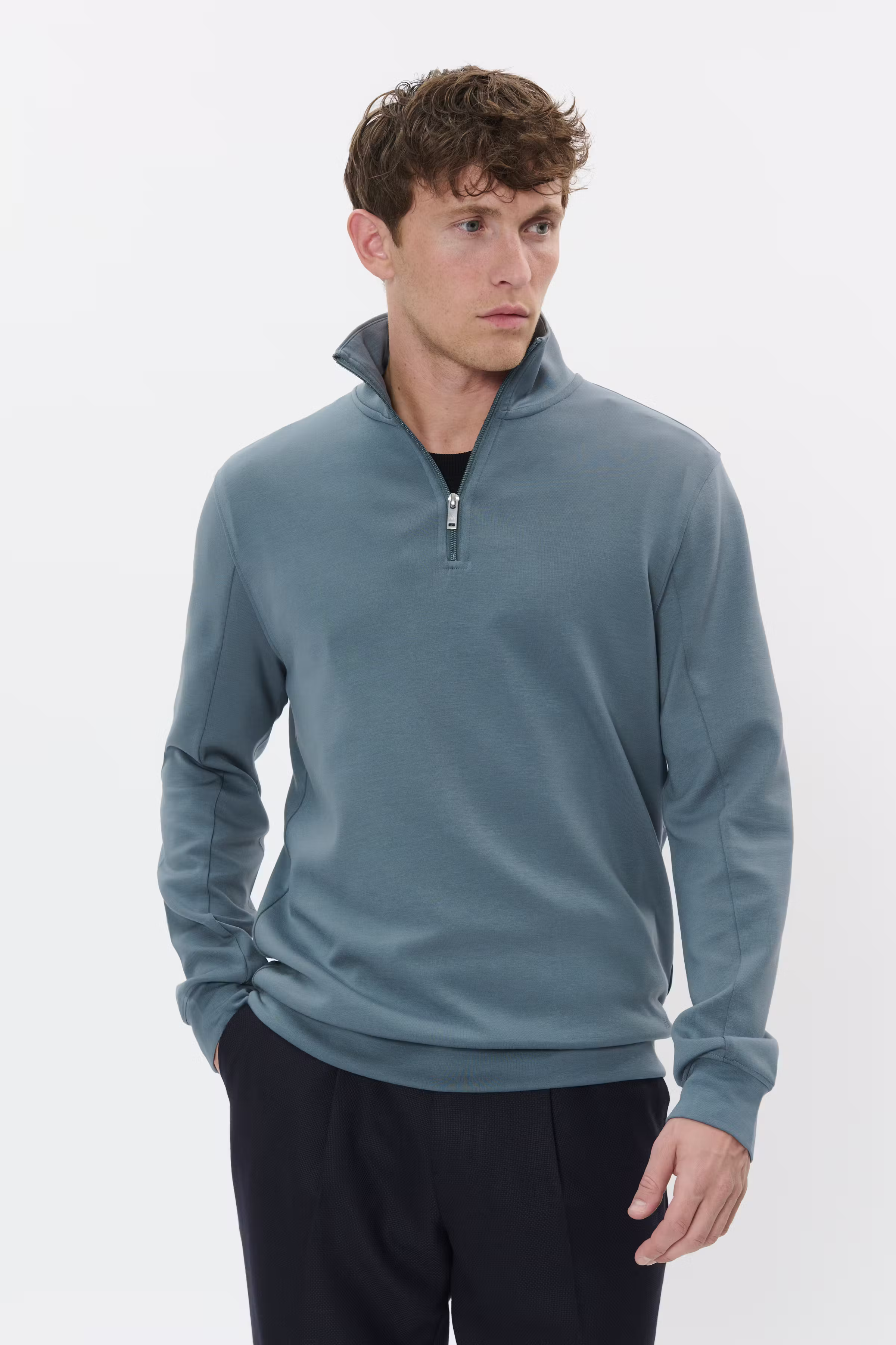 MAkade Pullover LOOKBOOK FRONT 30207518-184214