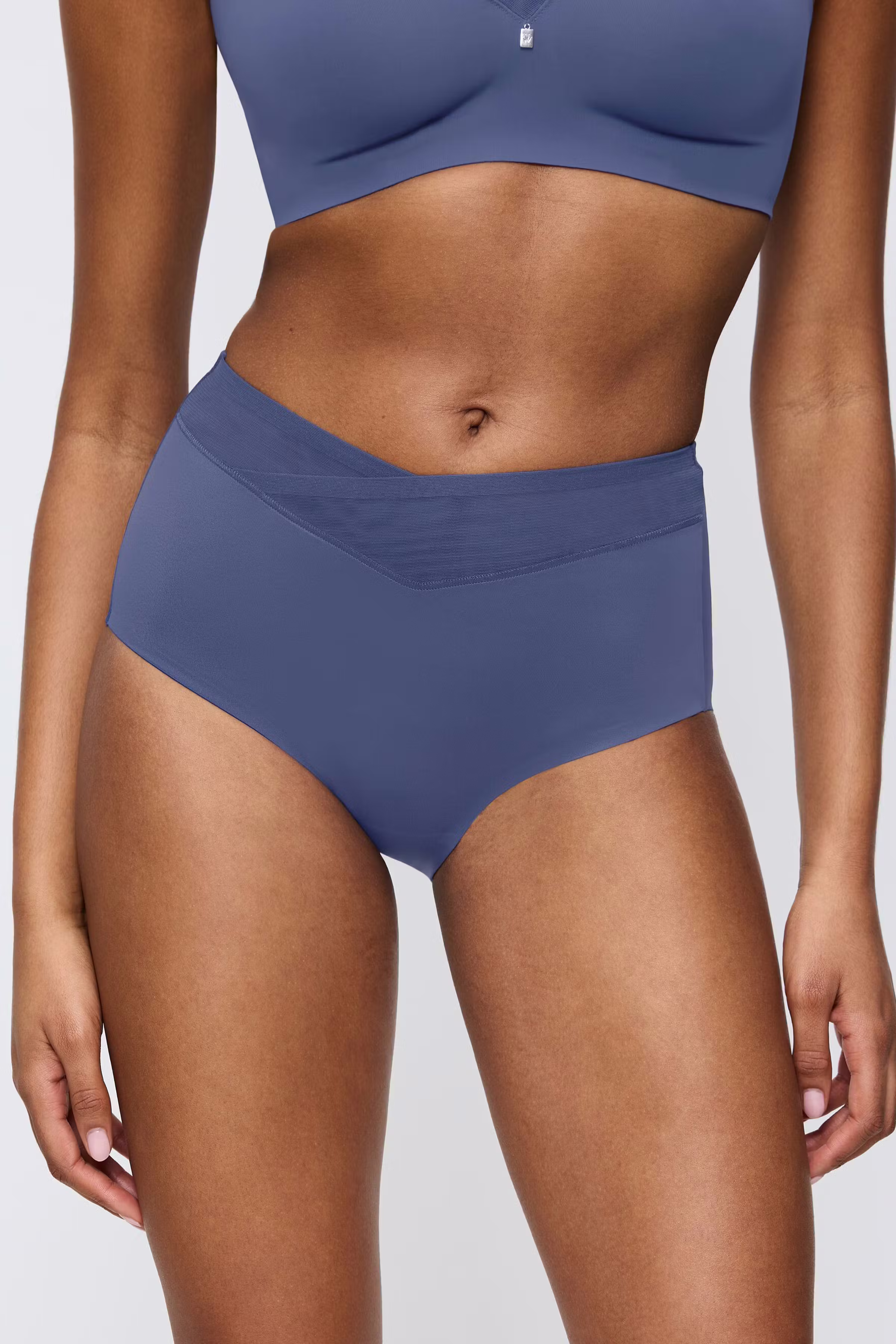 TrueShape Panties LOOKBOOK FRONT 40500261-T00QF