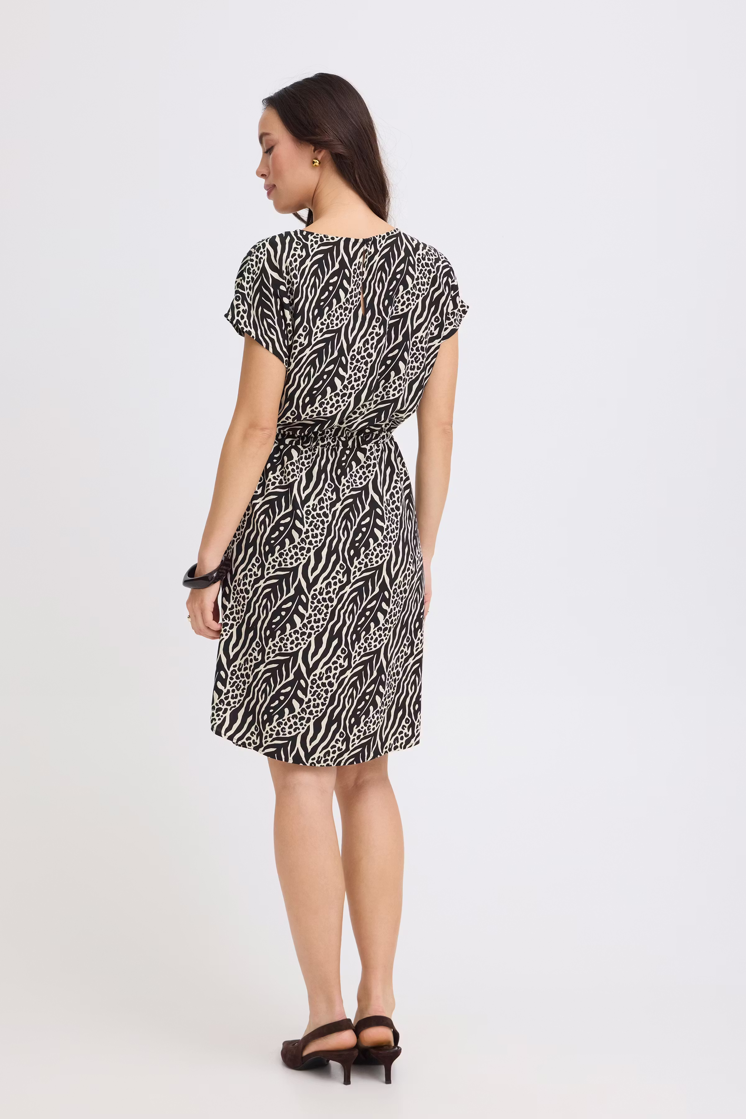 BYMMJOELLA Kleid LOOKBOOK BACK 20811226-900006691