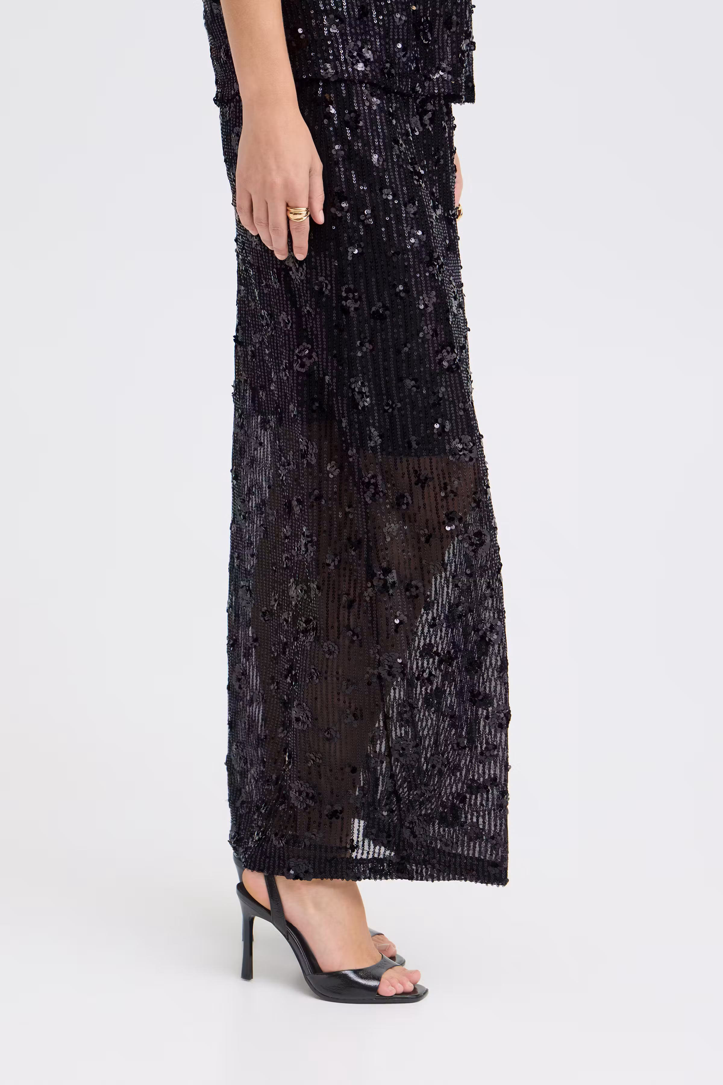 PZFOSIA Skirt LOOKBOOK FRONT 50210794-193911