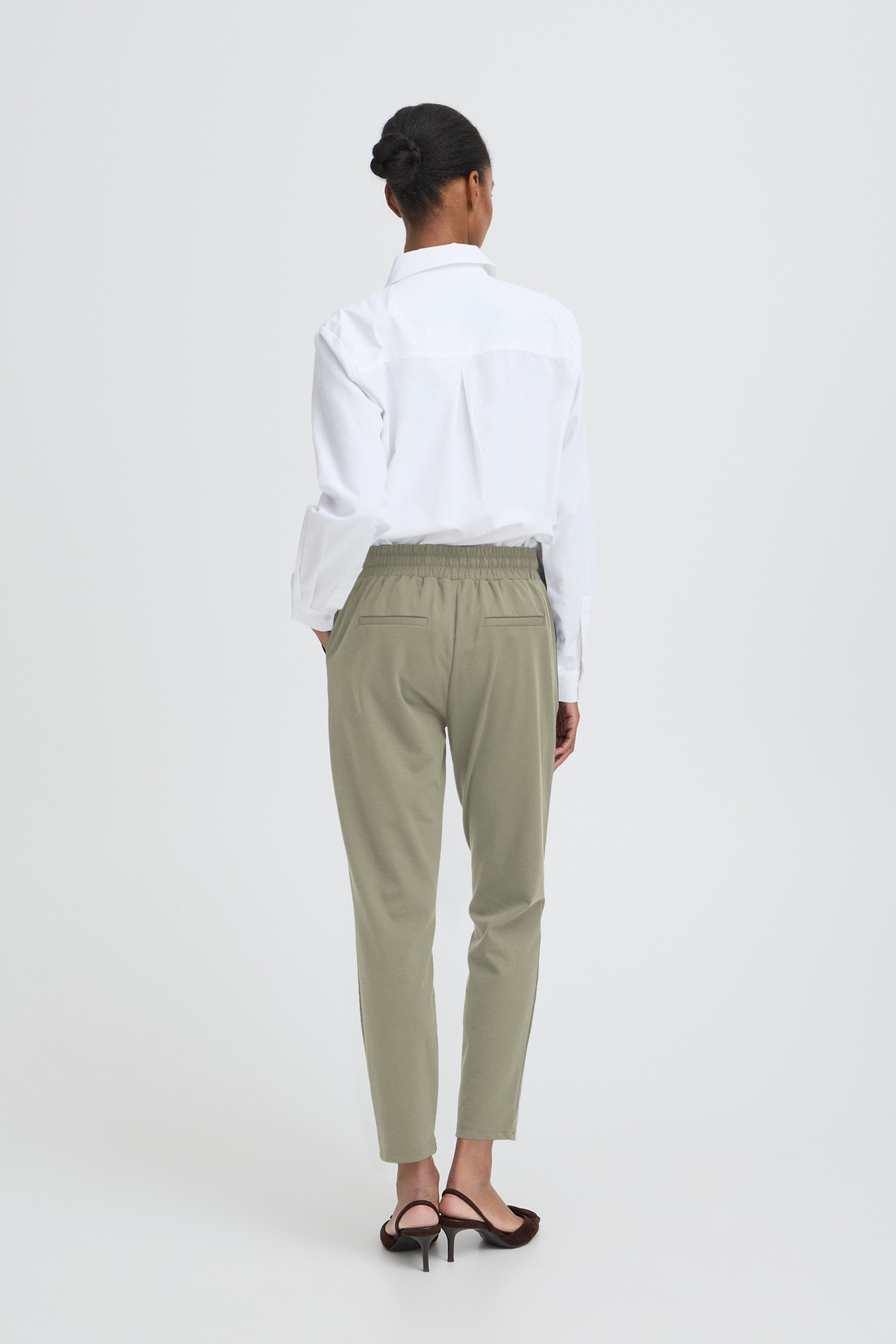 RIZETTA Trousers LOOKBOOK BACK 20803903-170613