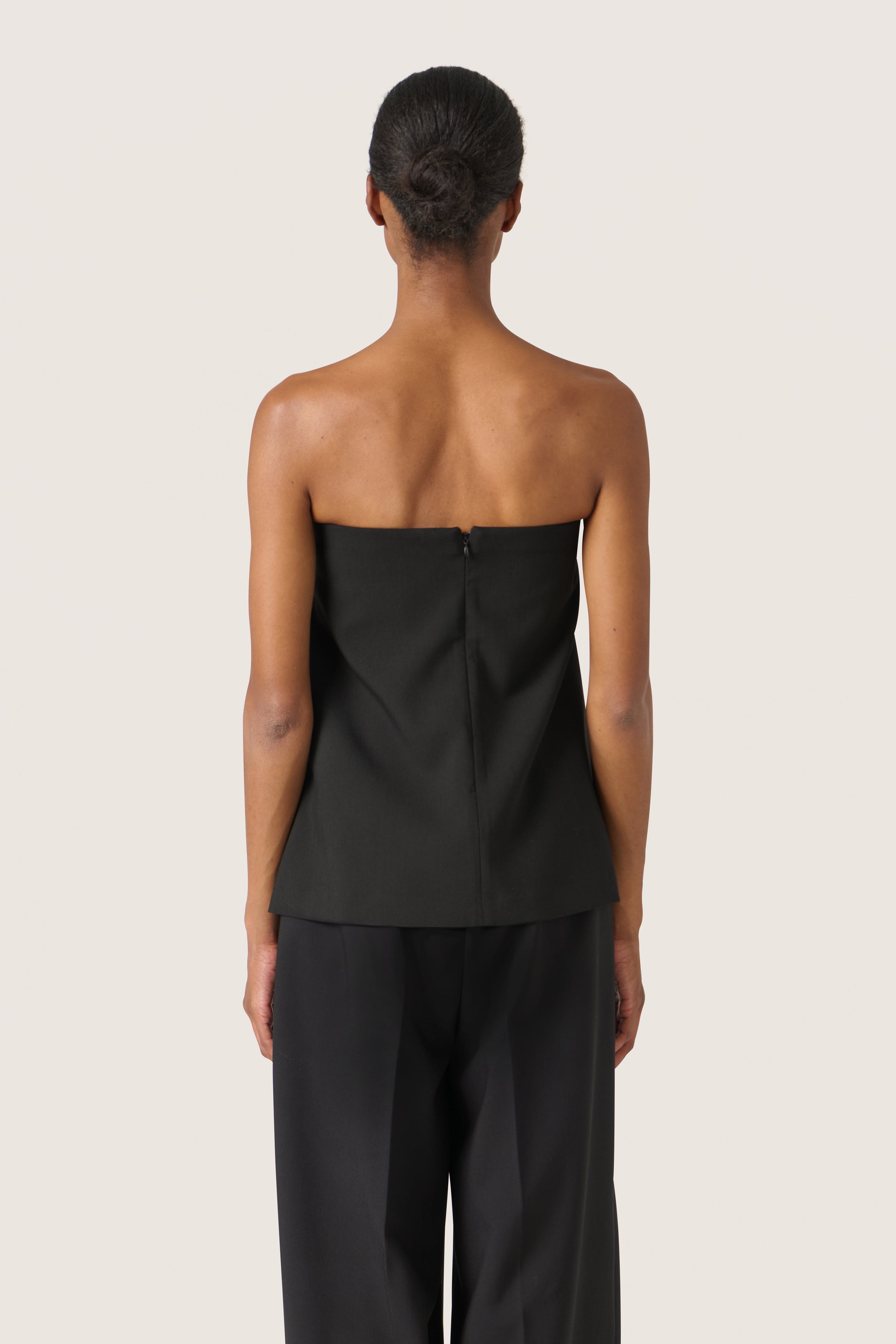 SLCorinne Top LOOKBOOK BACK 30407981-194008