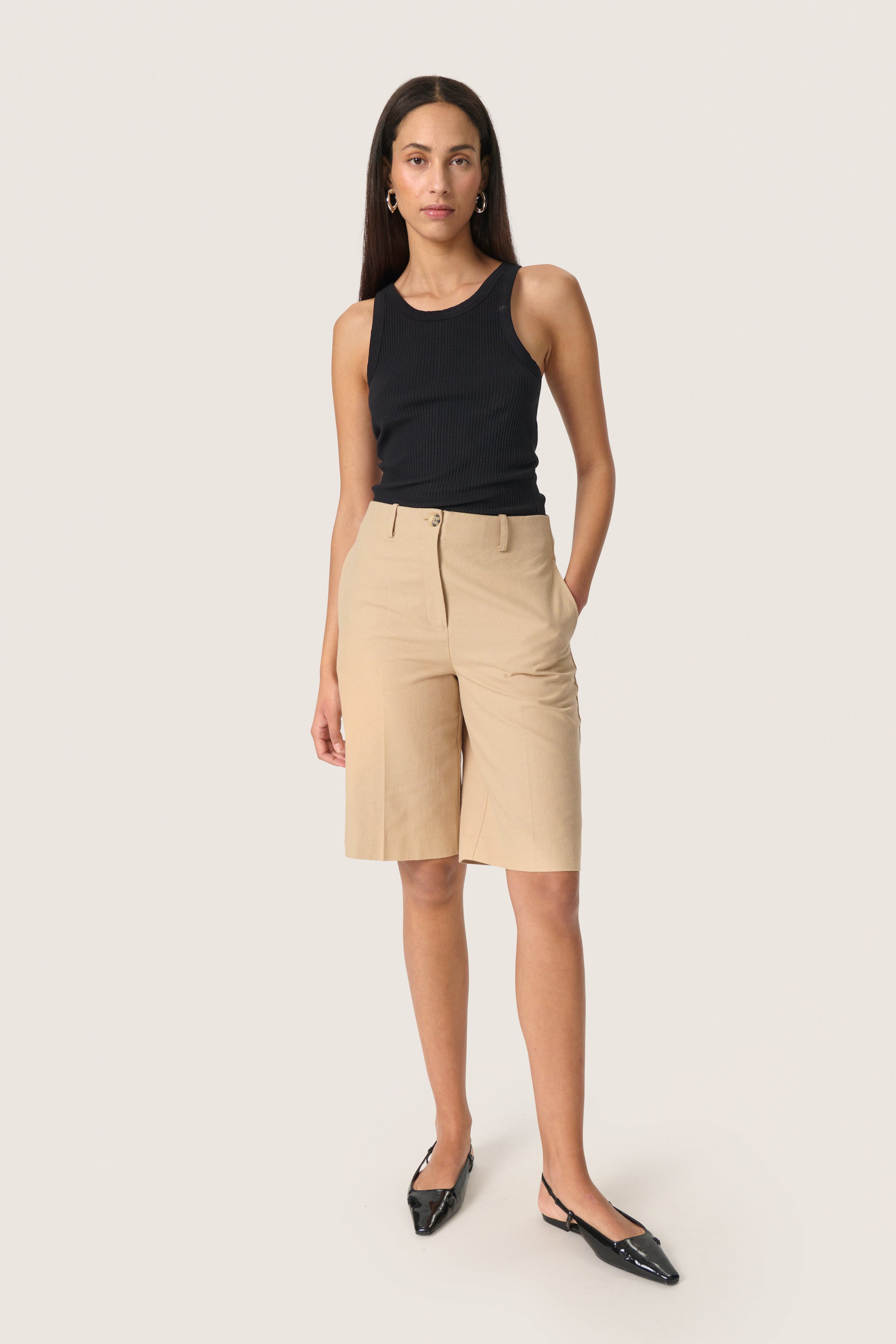 SLCarry Shorts LOOKBOOK FRONT 30408229-151114