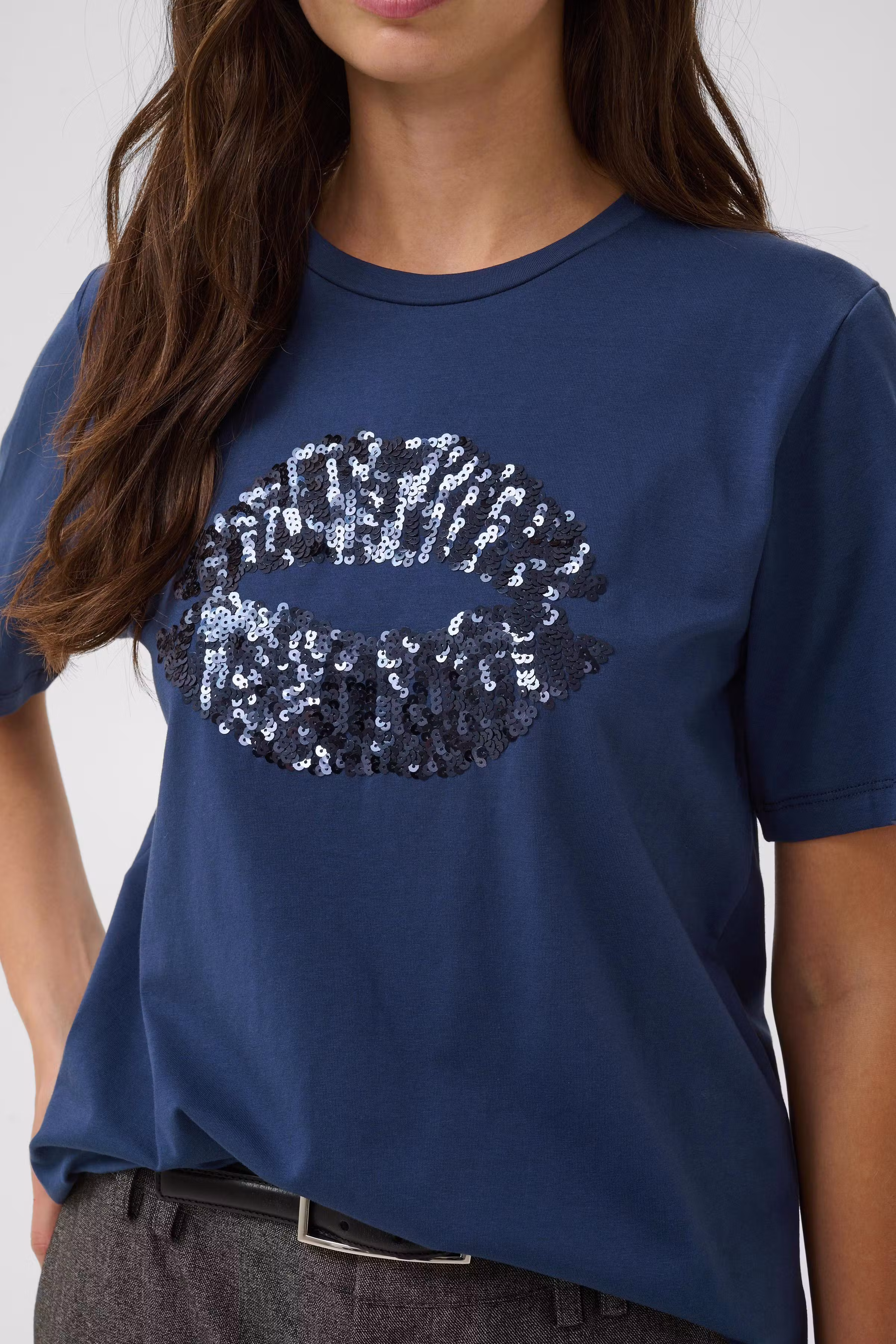 CUBREE T-shirt LOOKBOOK DETAIL 50114105-194028