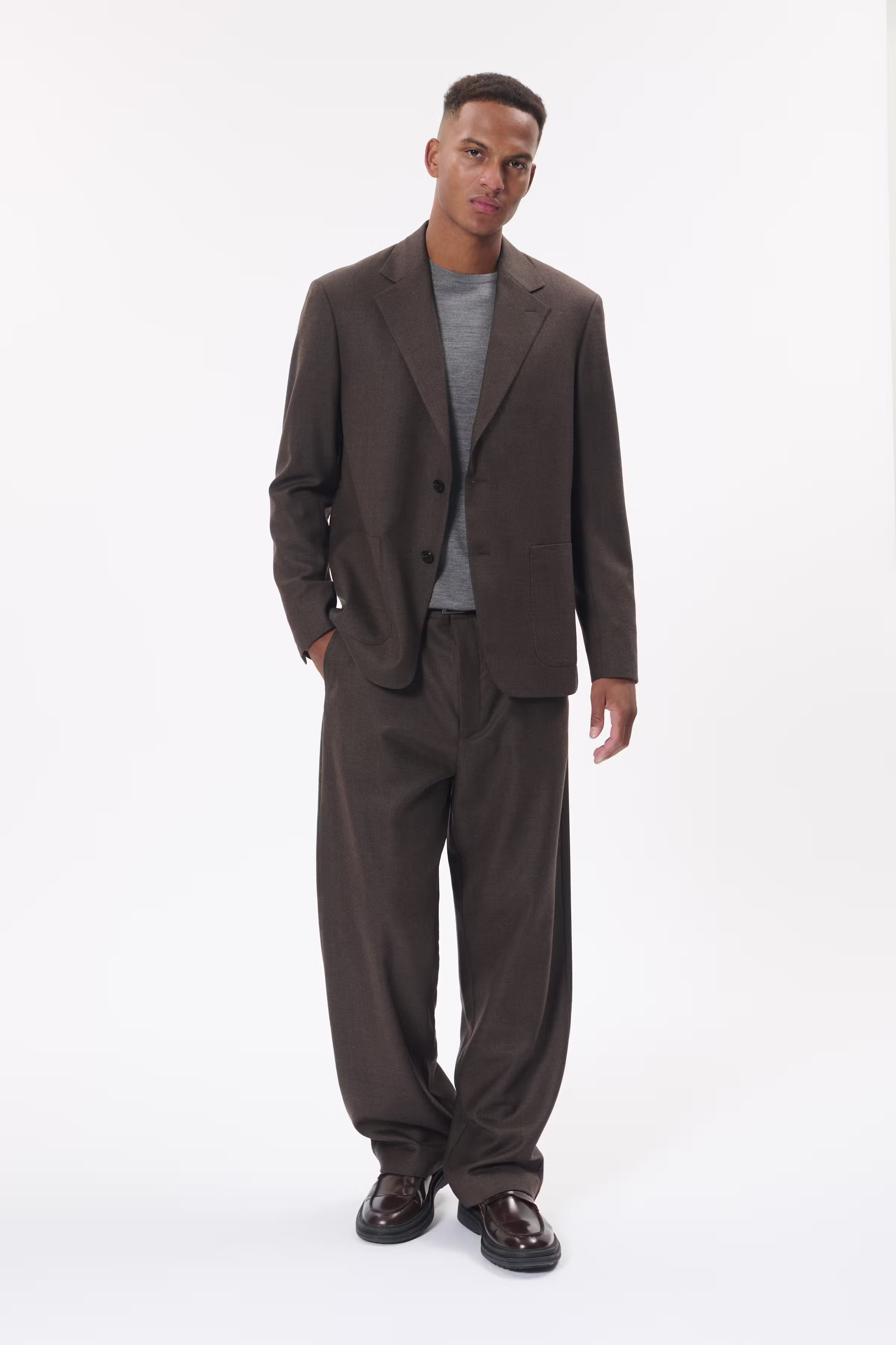 MAchino Broek LOOKBOOK FRONT 30208813-191018