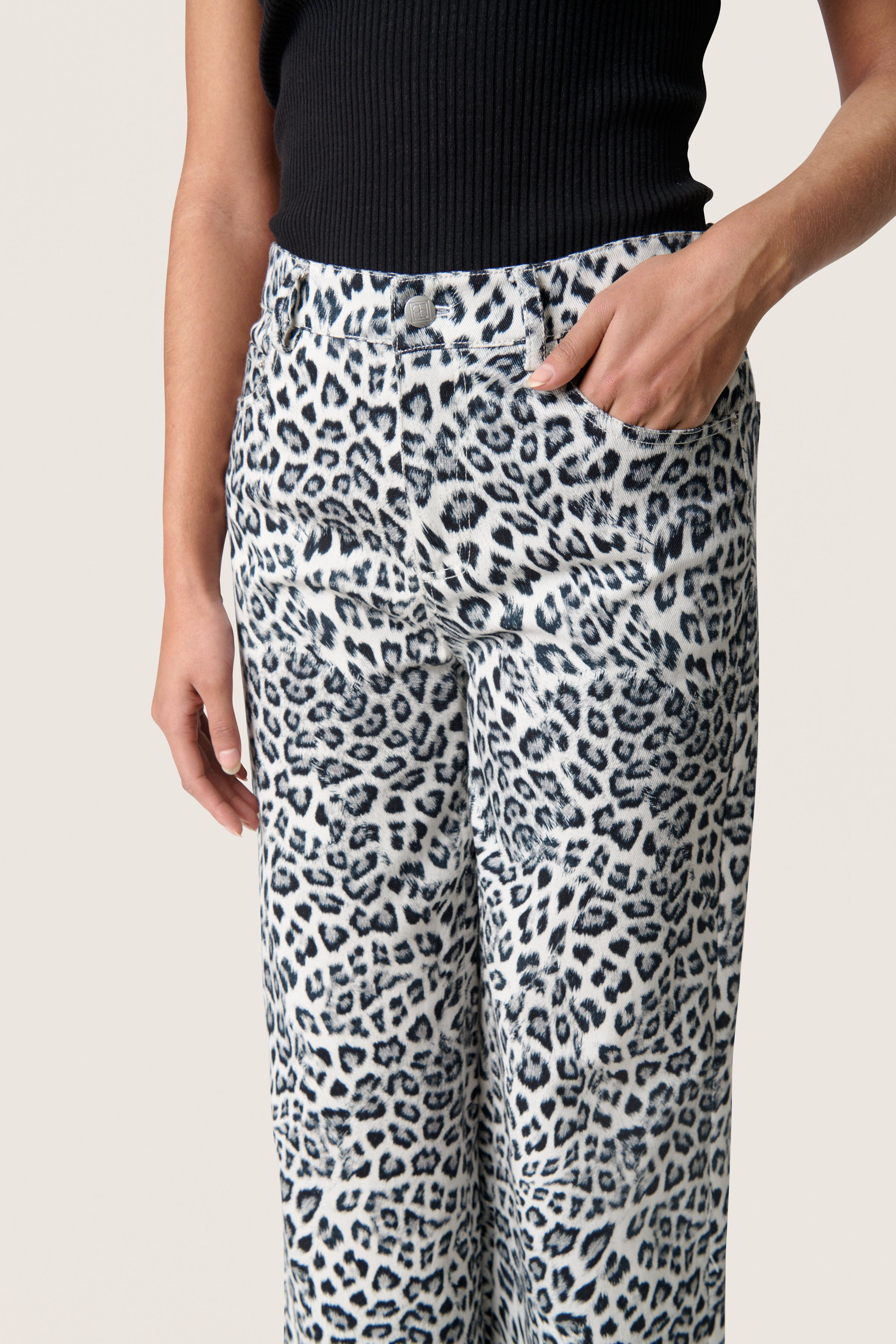 SLSandja Jeans LOOKBOOK DETAIL 30408332-304331