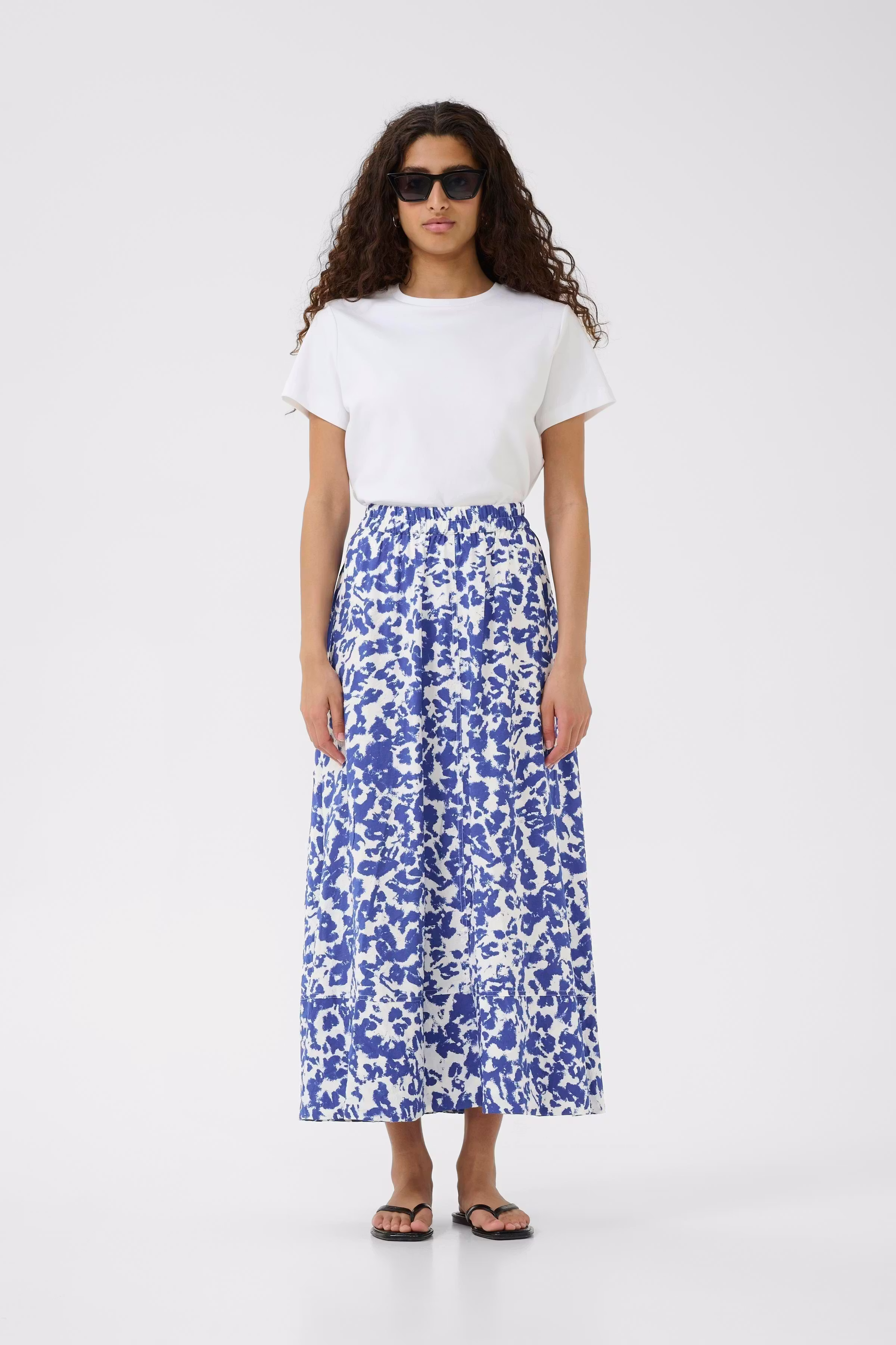 FayeIW Skirt LOOKBOOK FRONT 30110417-303829