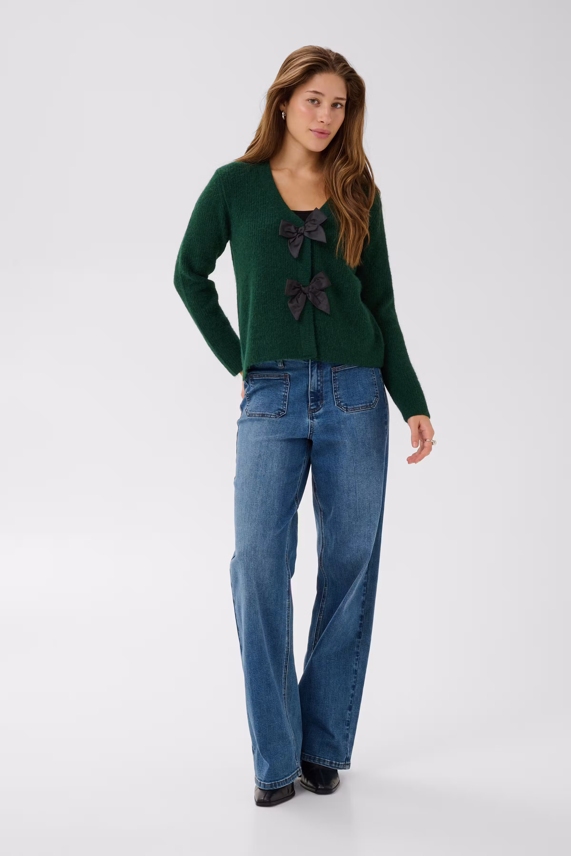KAmay Cardigan LOOKBOOK FRONT 10512496-195320
