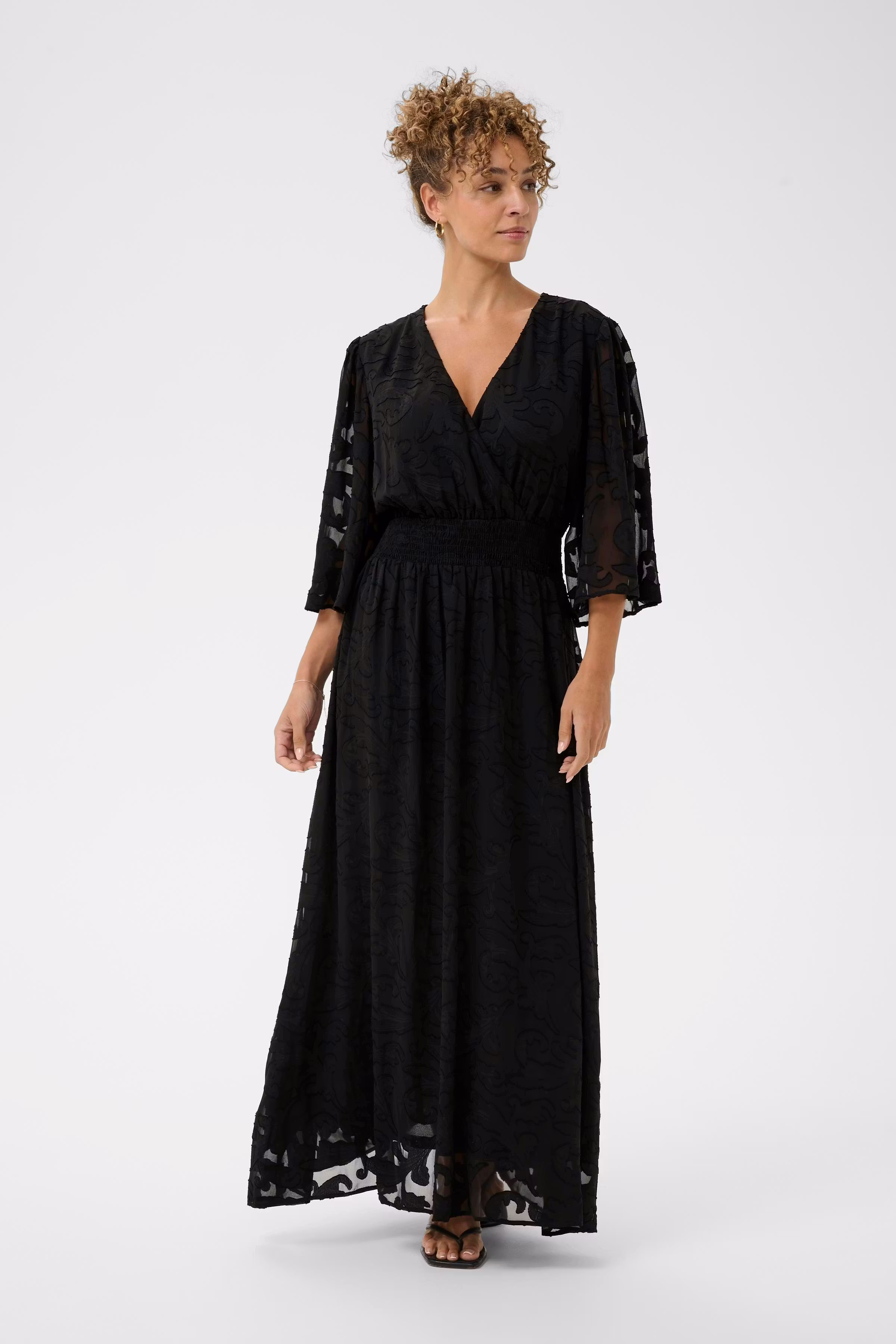 CRMisandra Dress LOOKBOOK FRONT 10615271-100120