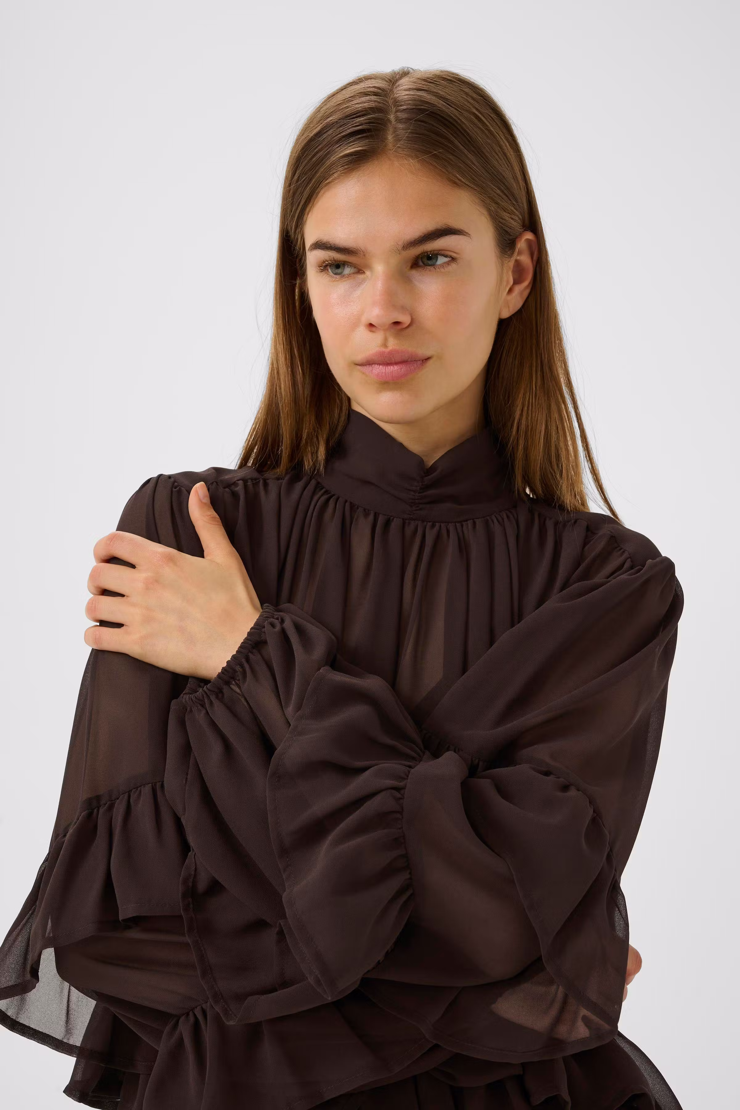 GZmio Blouse LOOKBOOK DETAIL 10910650-191106