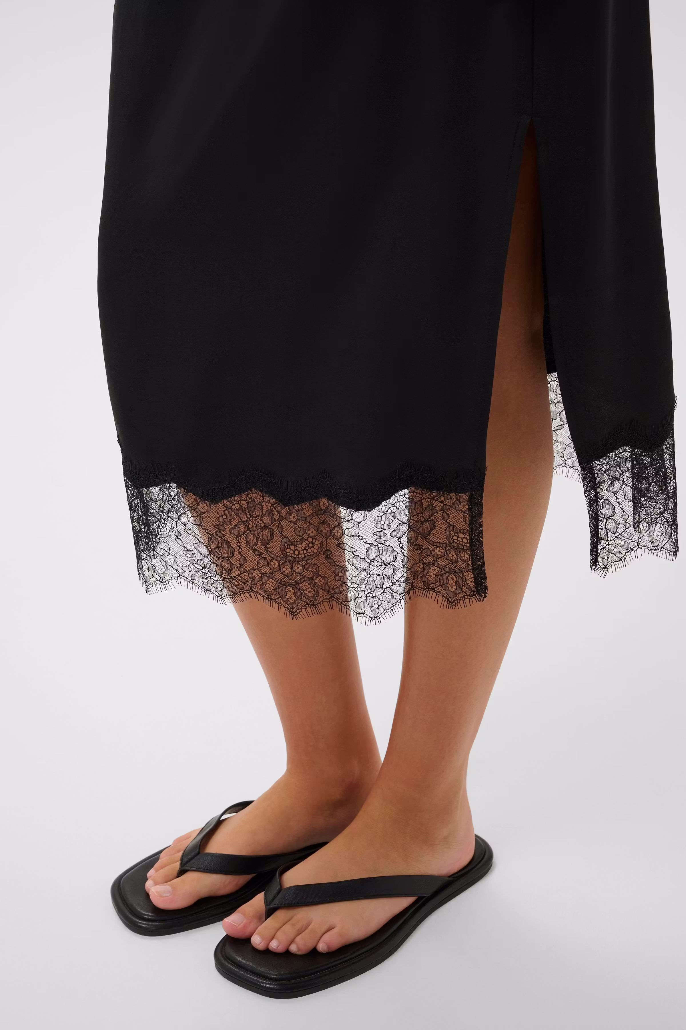 BallaIW Skirt LOOKBOOK DETAIL 30111276-194008