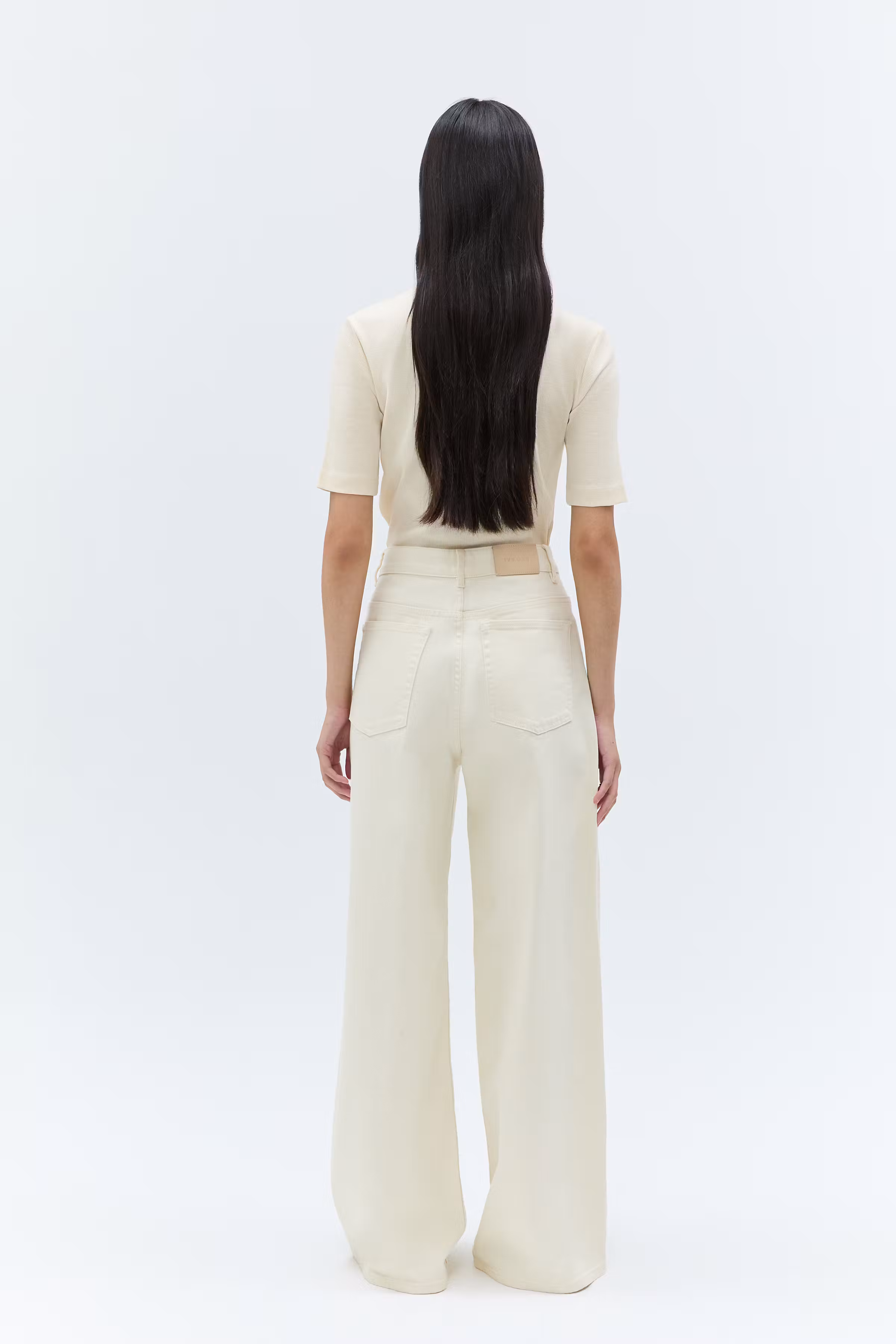 IOPrijanka Jeans LOOKBOOK BACK 30600160-WH011