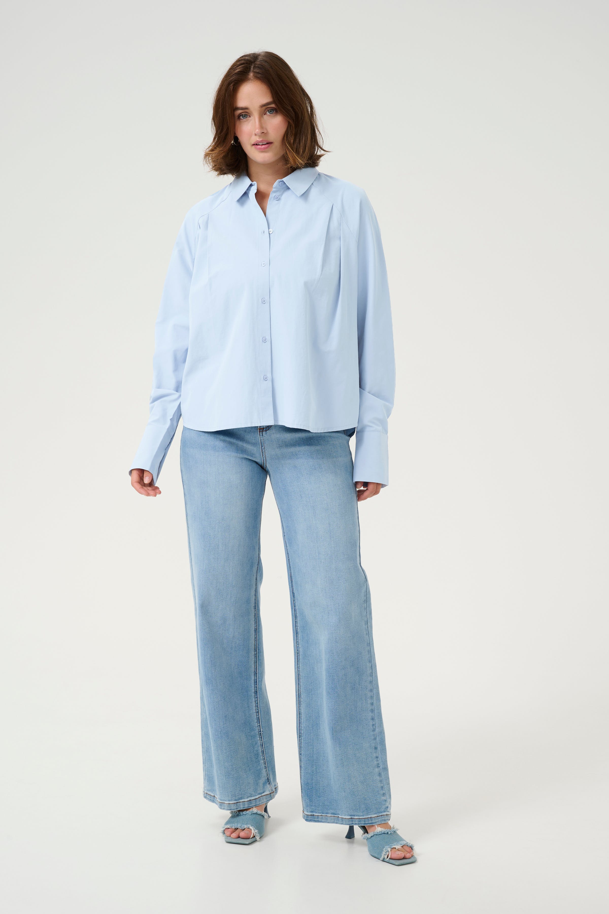 KAhaily Shirt LOOKBOOK FRONT 10509632-164016