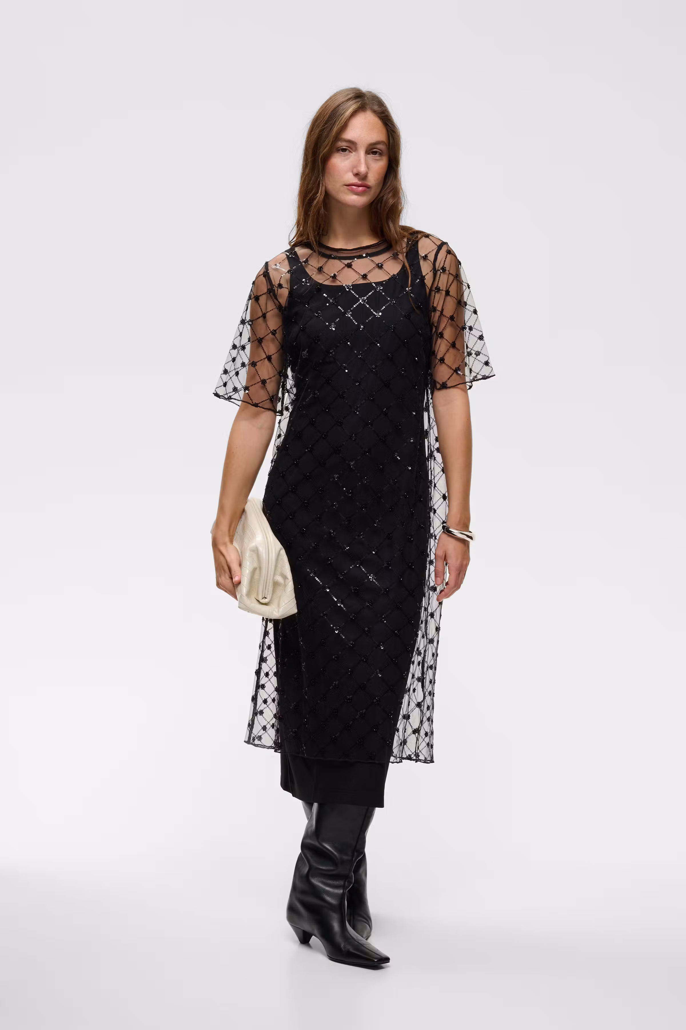 LuccieIW Kjole LOOKBOOK FRONT 30111427-194008