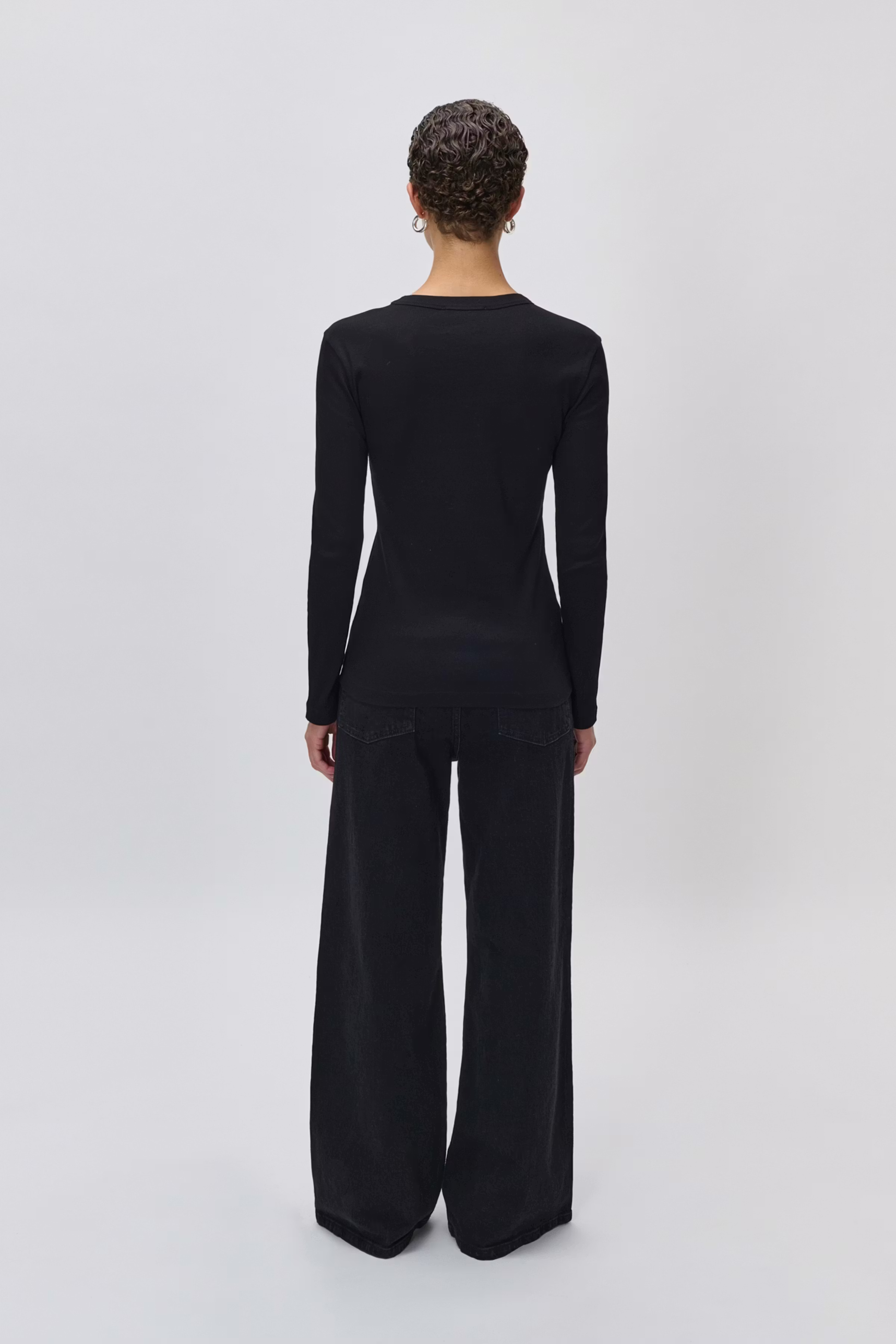 KOLLINA T-shirt LOOKBOOK BACK 30600544-BK999