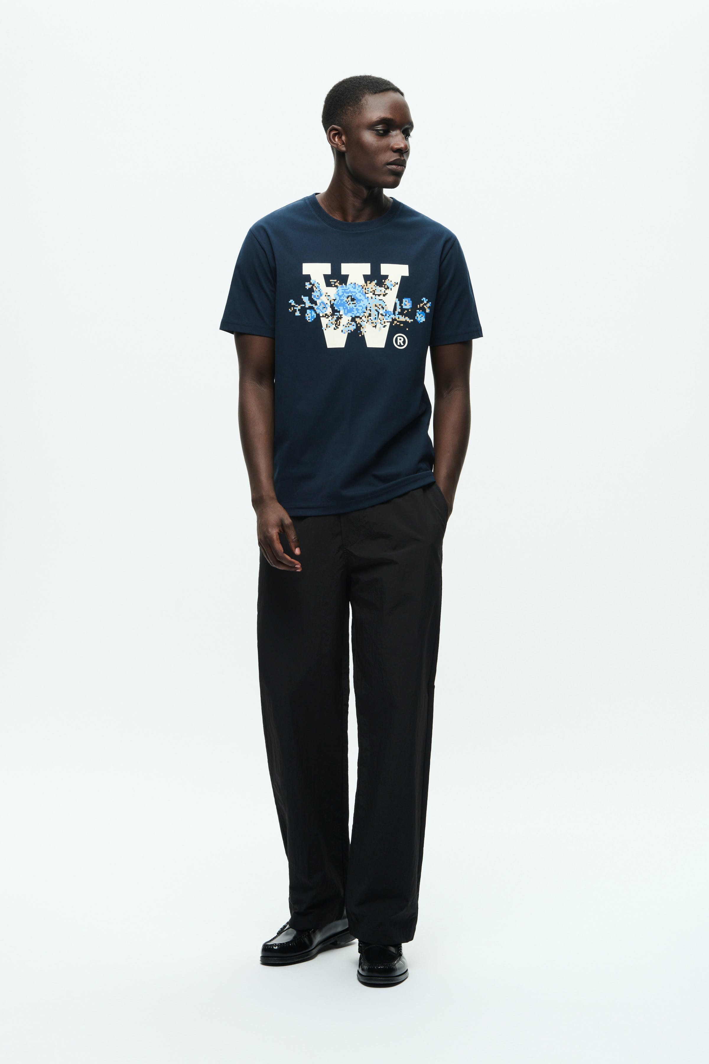 WWAce T-shirt LOOKBOOK FRONT 30251446-194011