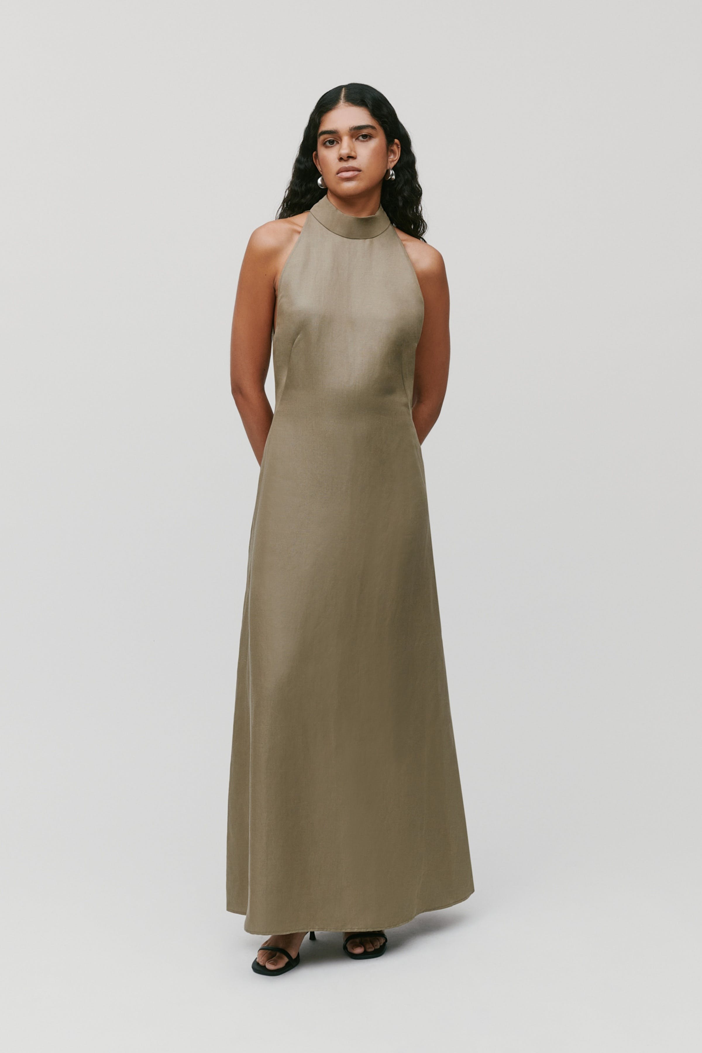 NELA Kleid LOOKBOOK FRONT 30600538-GR549