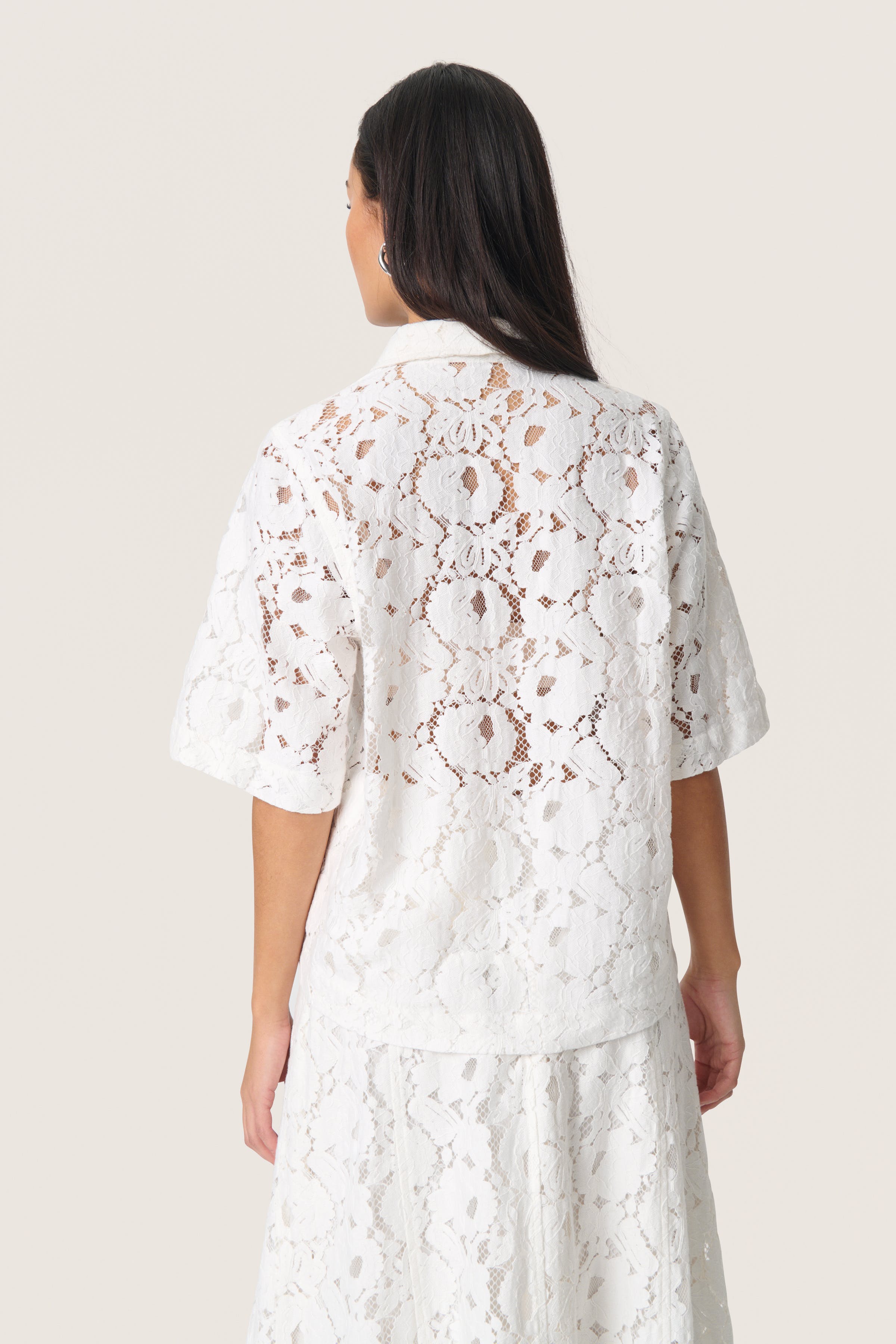 SLTaya Bluse LOOKBOOK BACK 30408629-111001