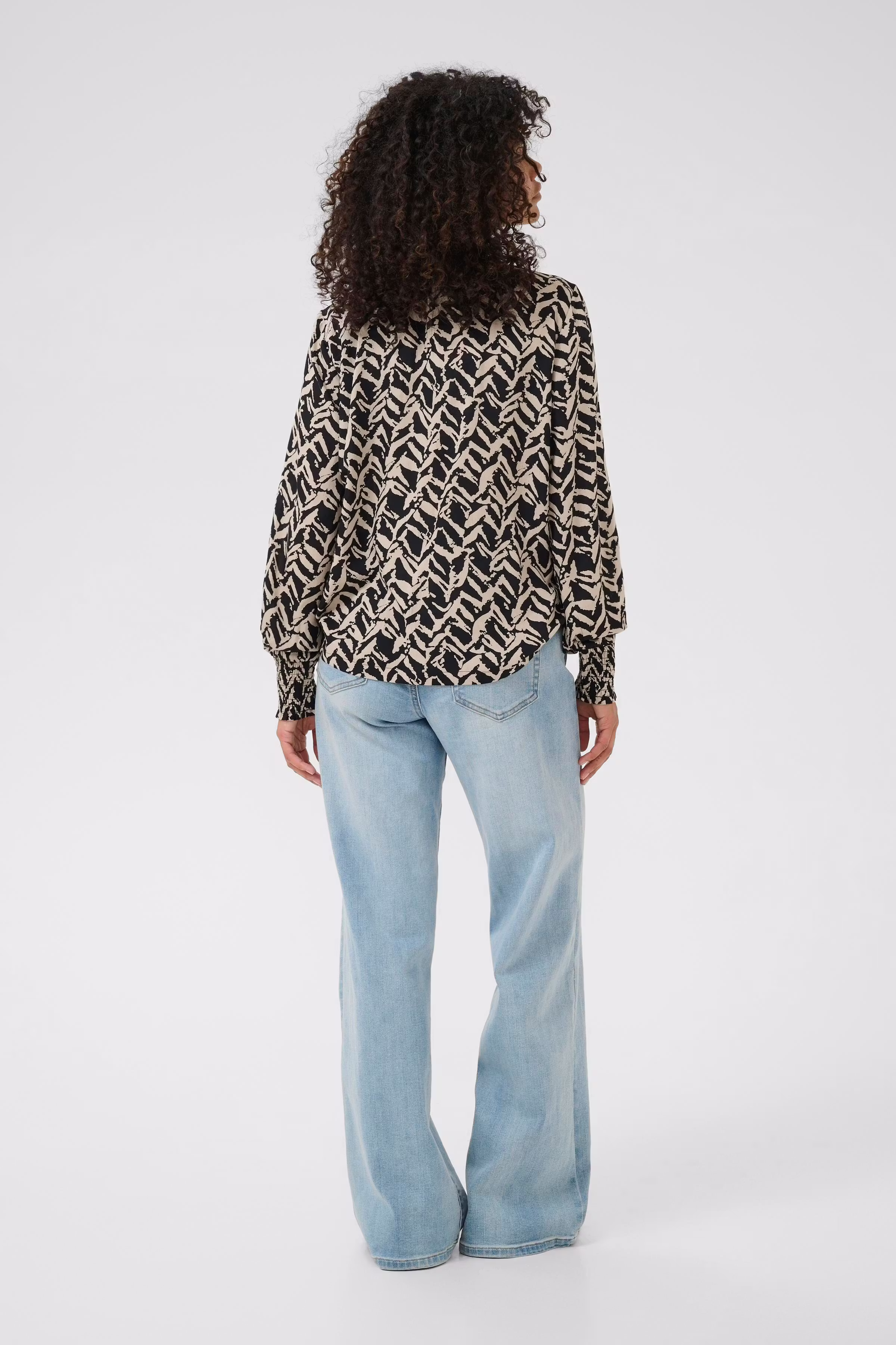 KAdina Bluse LOOKBOOK FRONT 10511294-109001