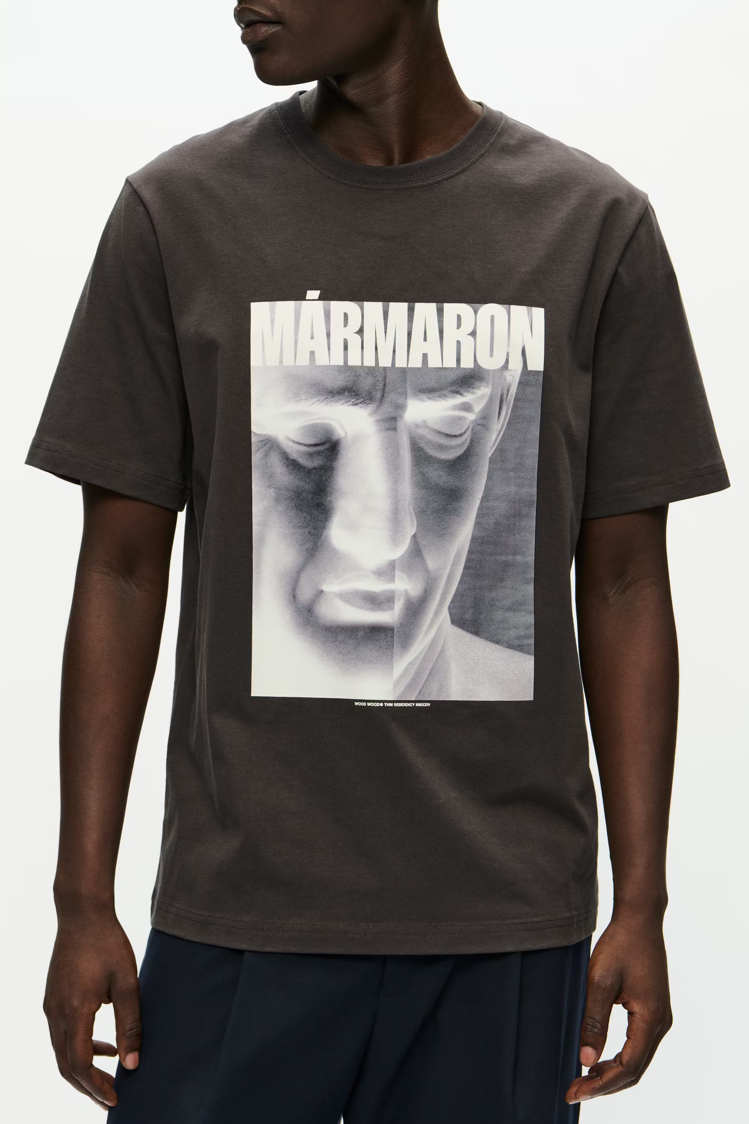 WWBobby Marmaron T-shirt LOOKBOOK DETAIL 30250412-191102