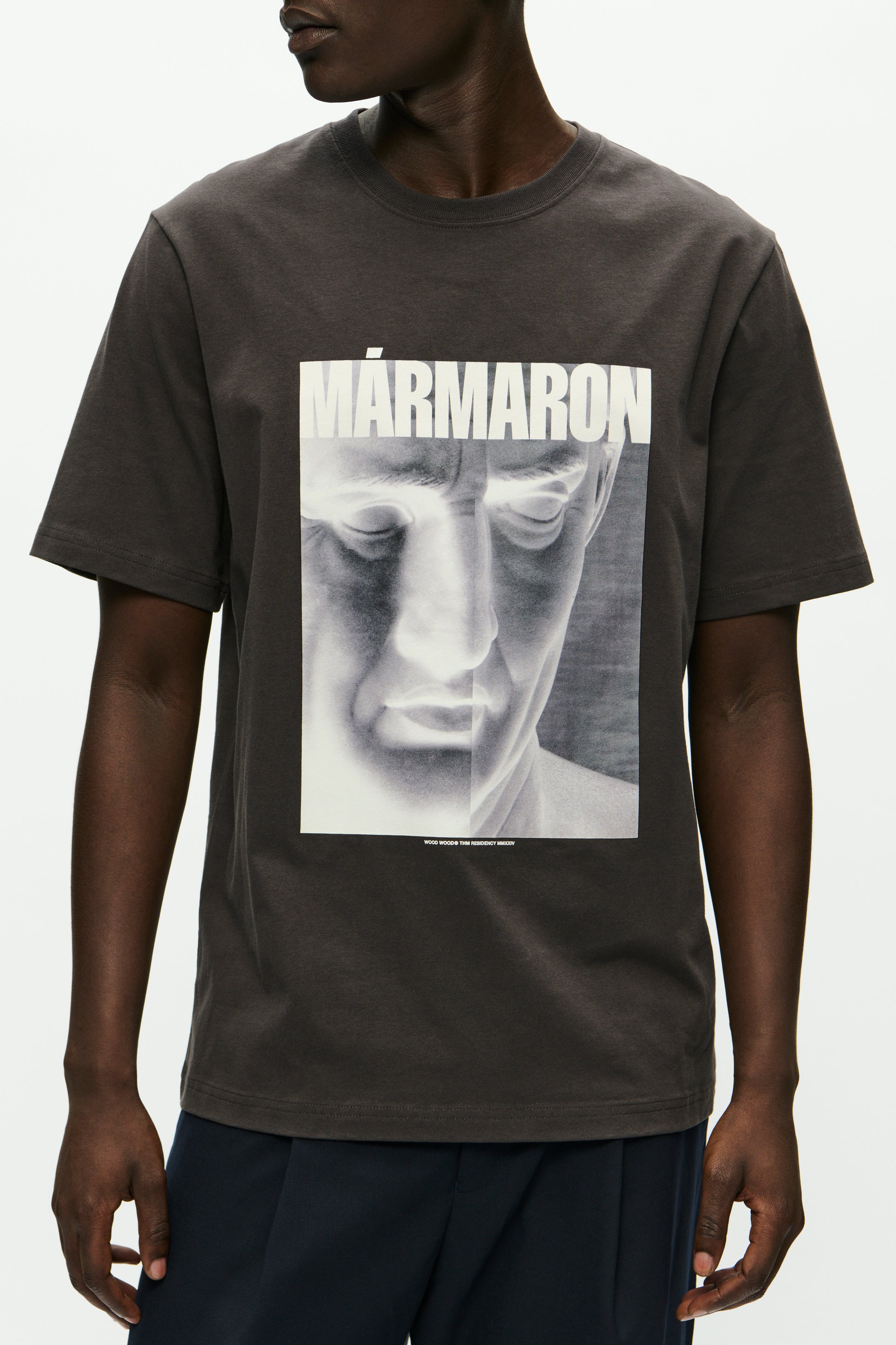 WWBobby Marmaron T-shirt LOOKBOOK DETAIL 30250412-191102