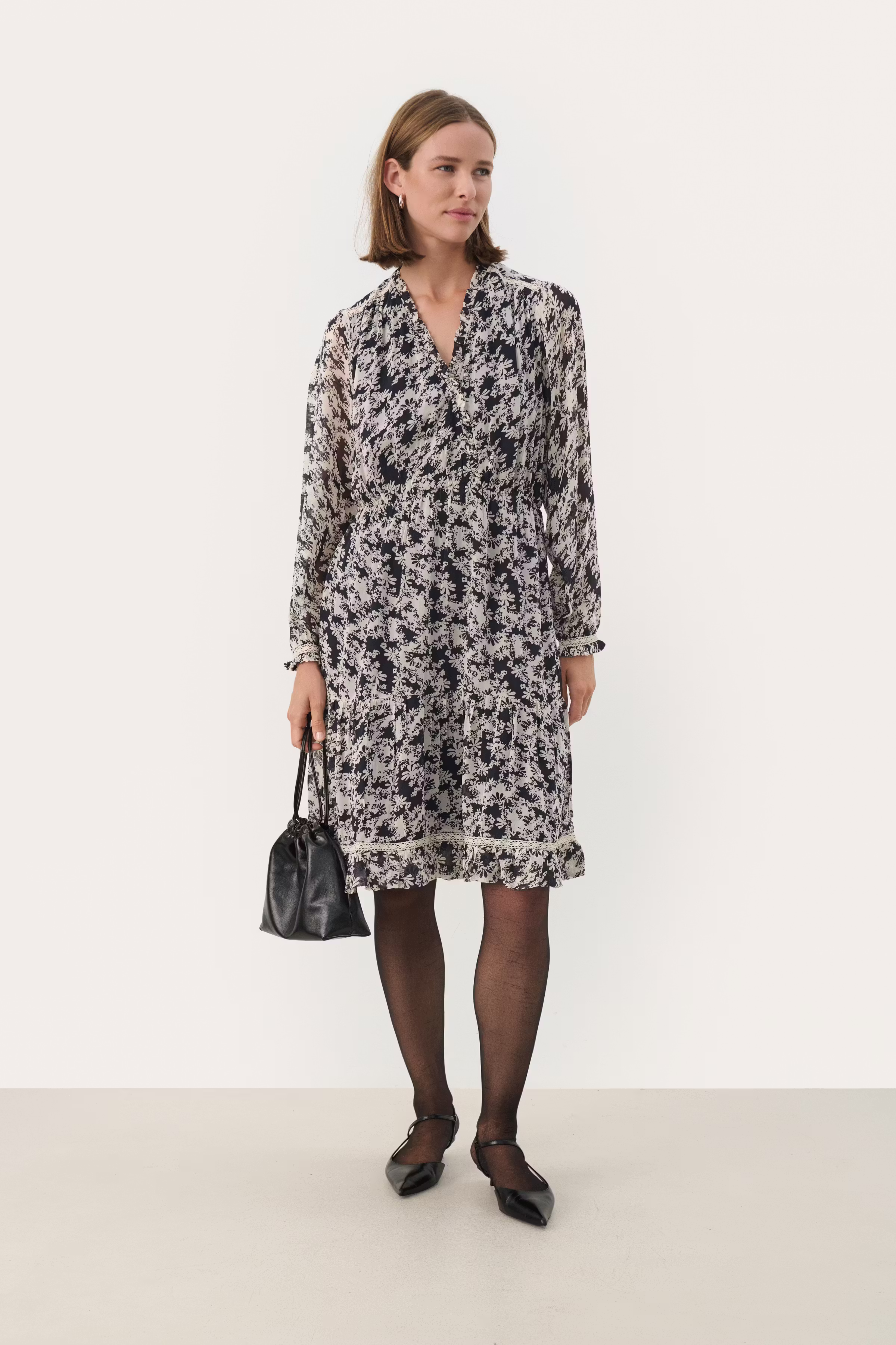 MunyaPW Klänning LOOKBOOK BACK 30309321-303186