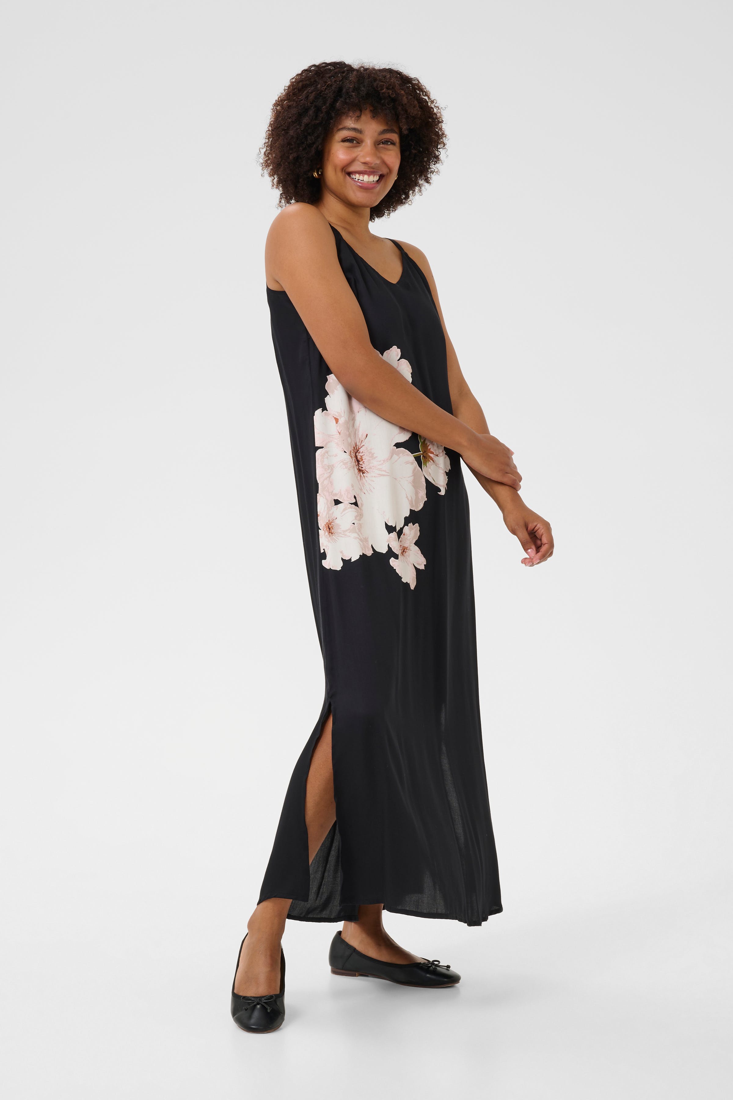 CRAqurella Dress LOOKBOOK FRONT 10613691-107221