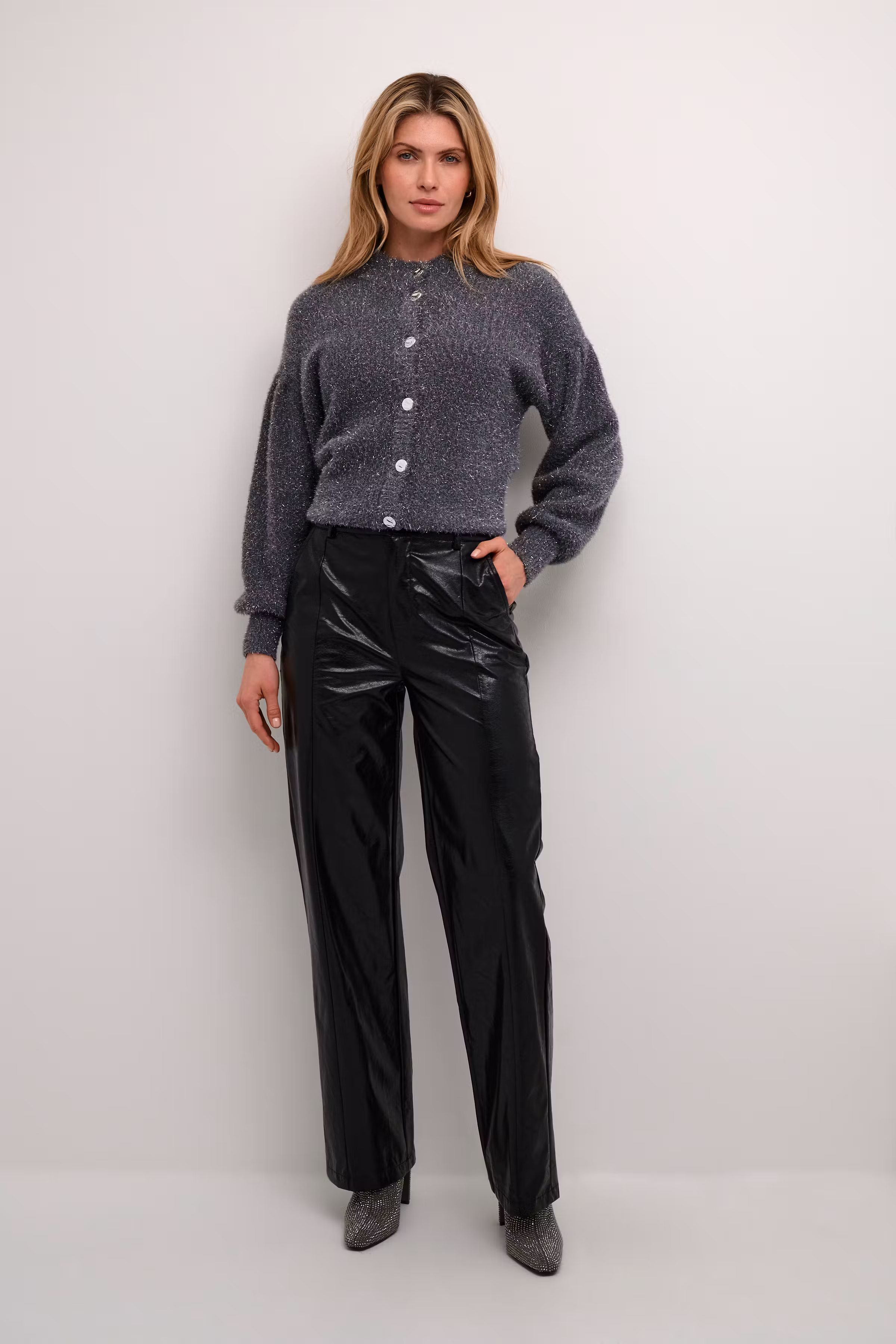 CRCandi Trousers LOOKBOOK FRONT 10612990-100120