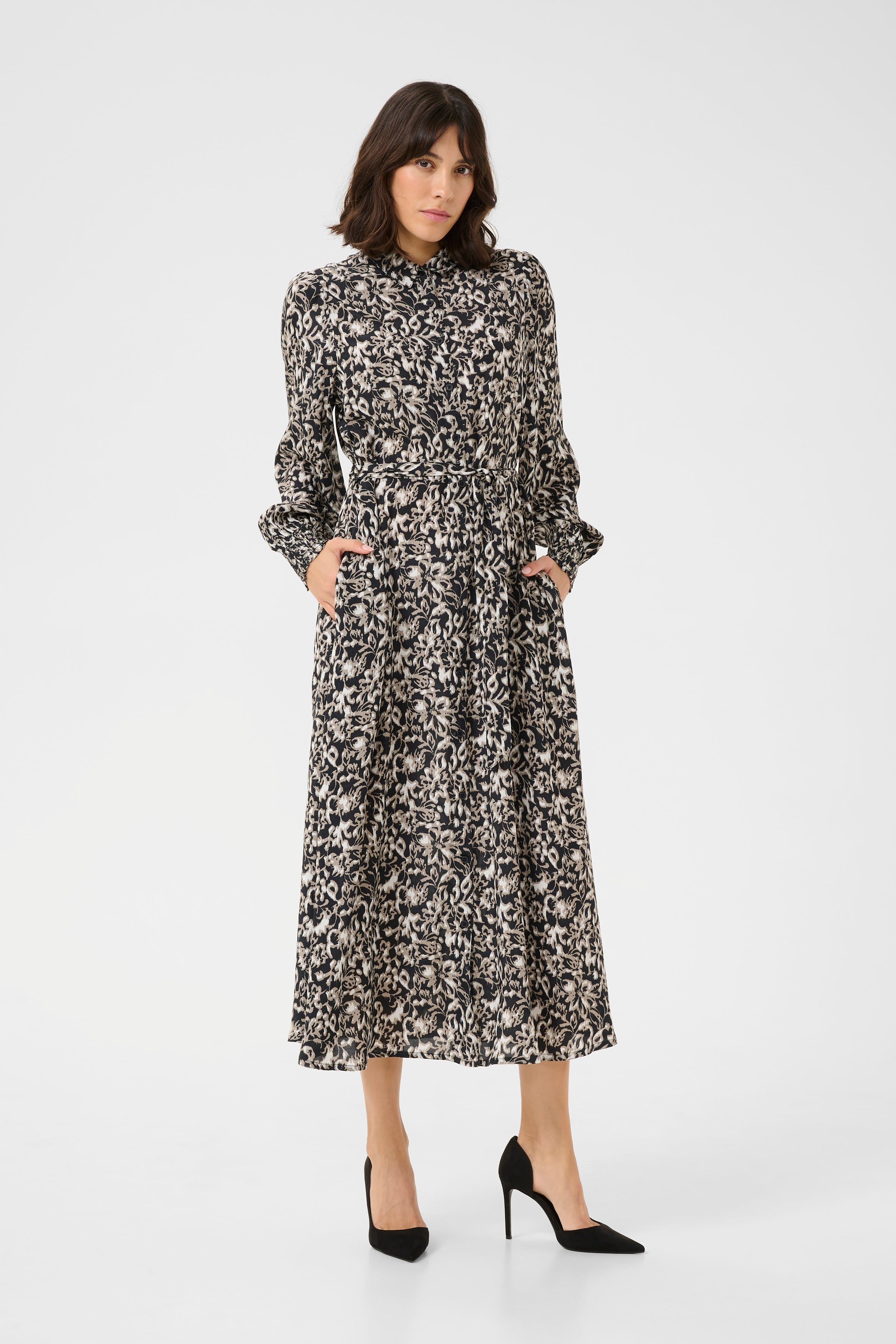 KApollie Blus LOOKBOOK FRONT 10508273-106991