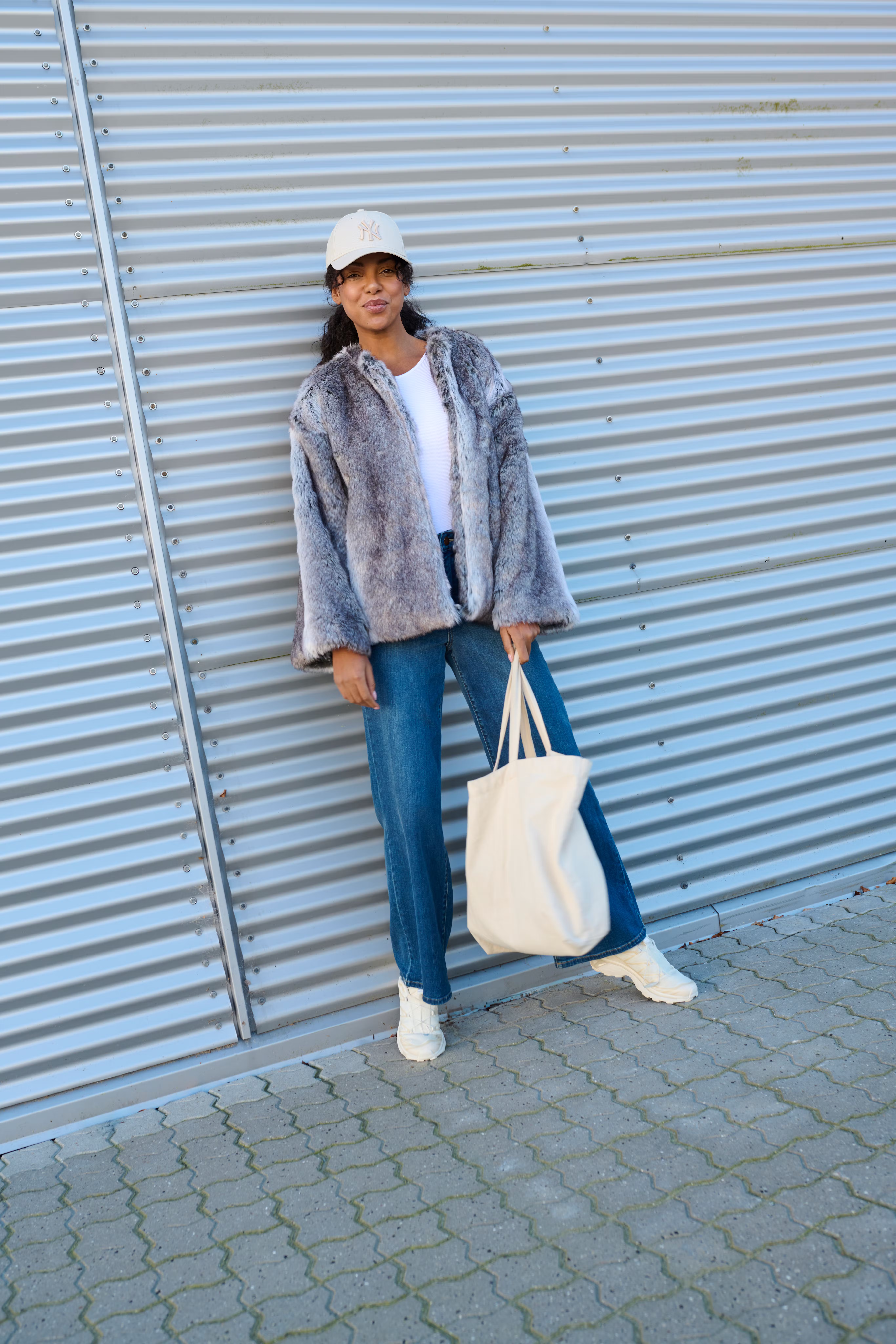 KAsolana Kåpe LOCATION NONE 10510177-107767