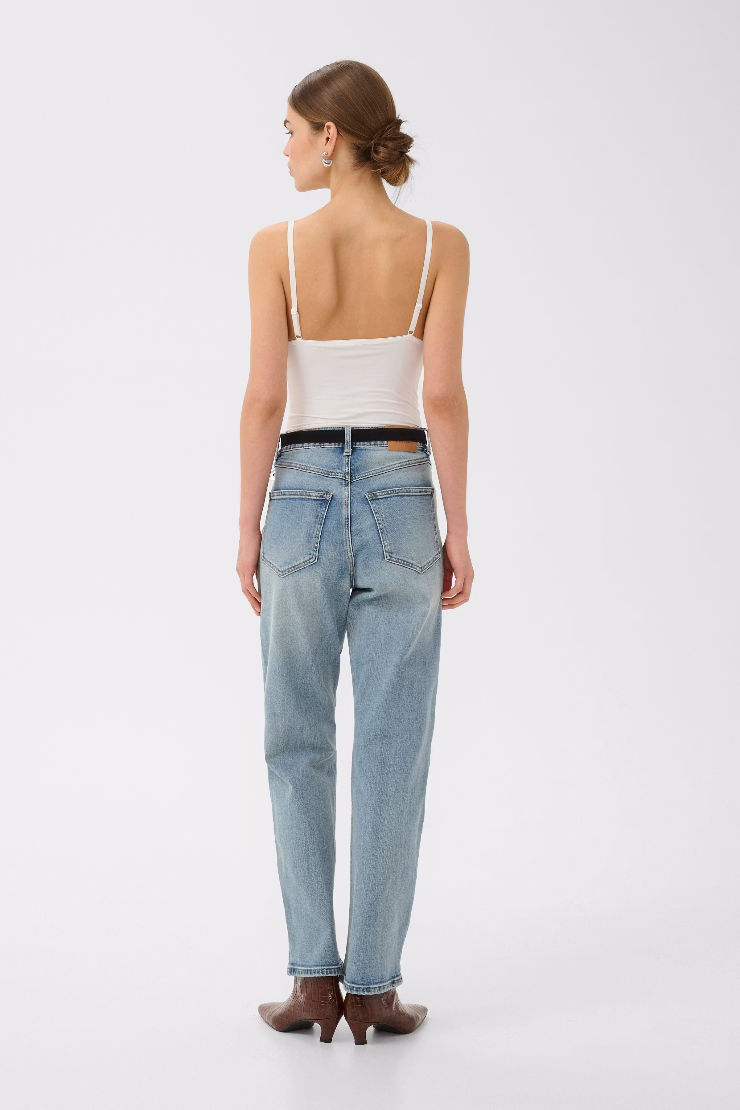 GZjade Jeans LOOKBOOK BACK 10910808-104590