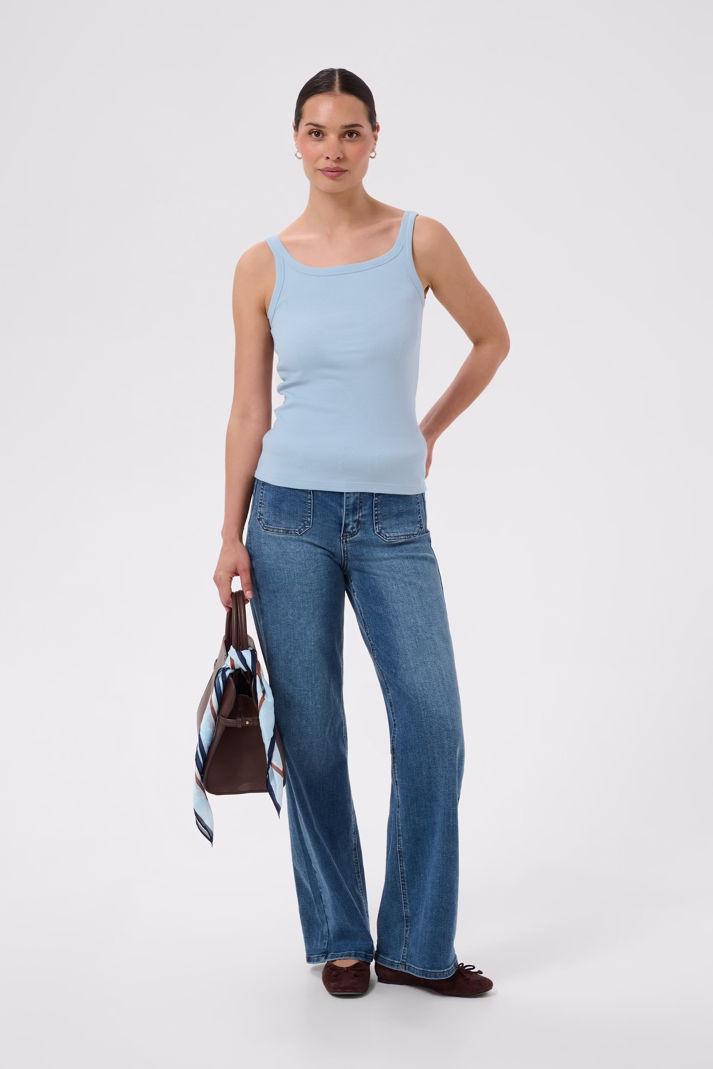 KAcarna Top LOOKBOOK FRONT 10507348-154008