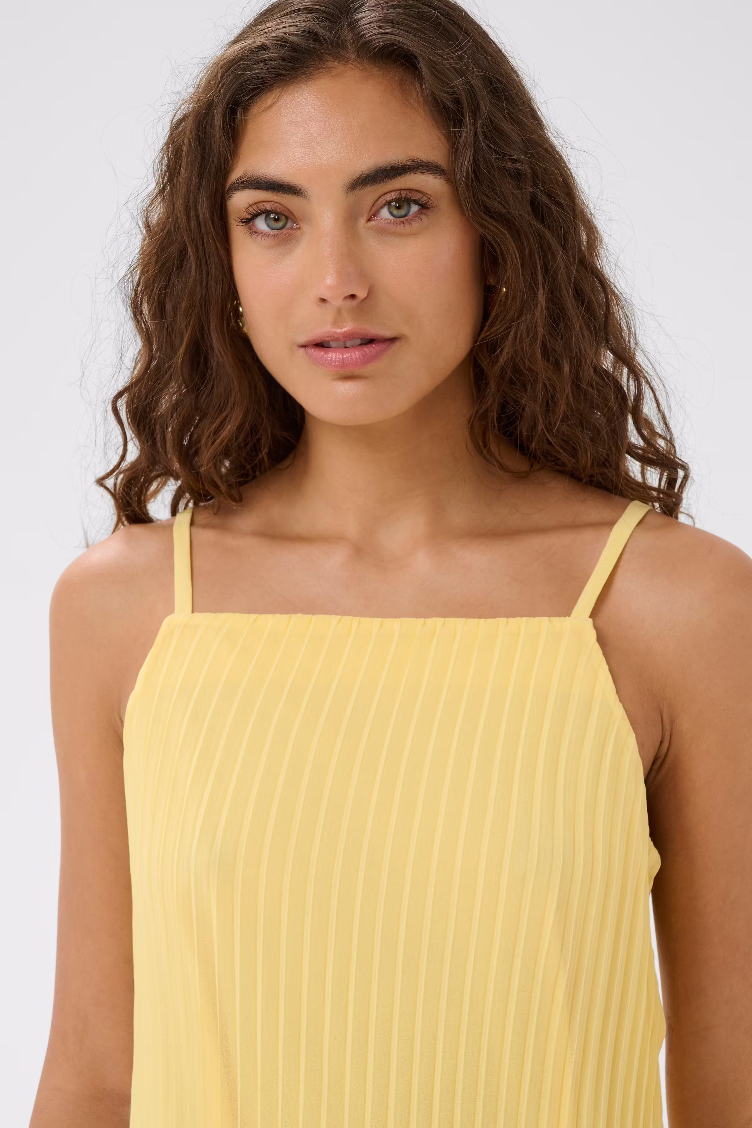 CUuni Top LOOKBOOK DETAIL 50113512-120824