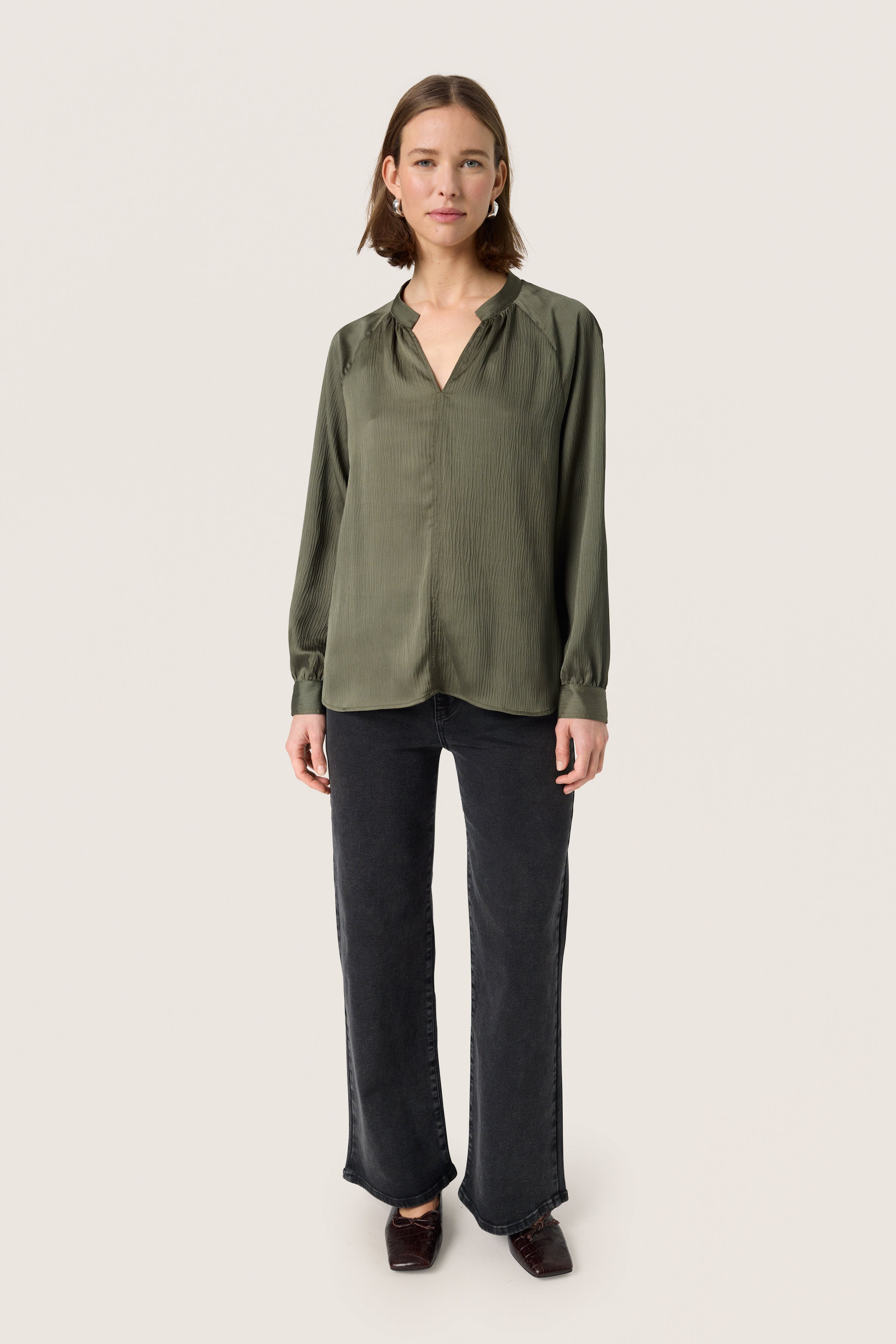 SLIoana Blouse LOOKBOOK FRONT 30407197-190511