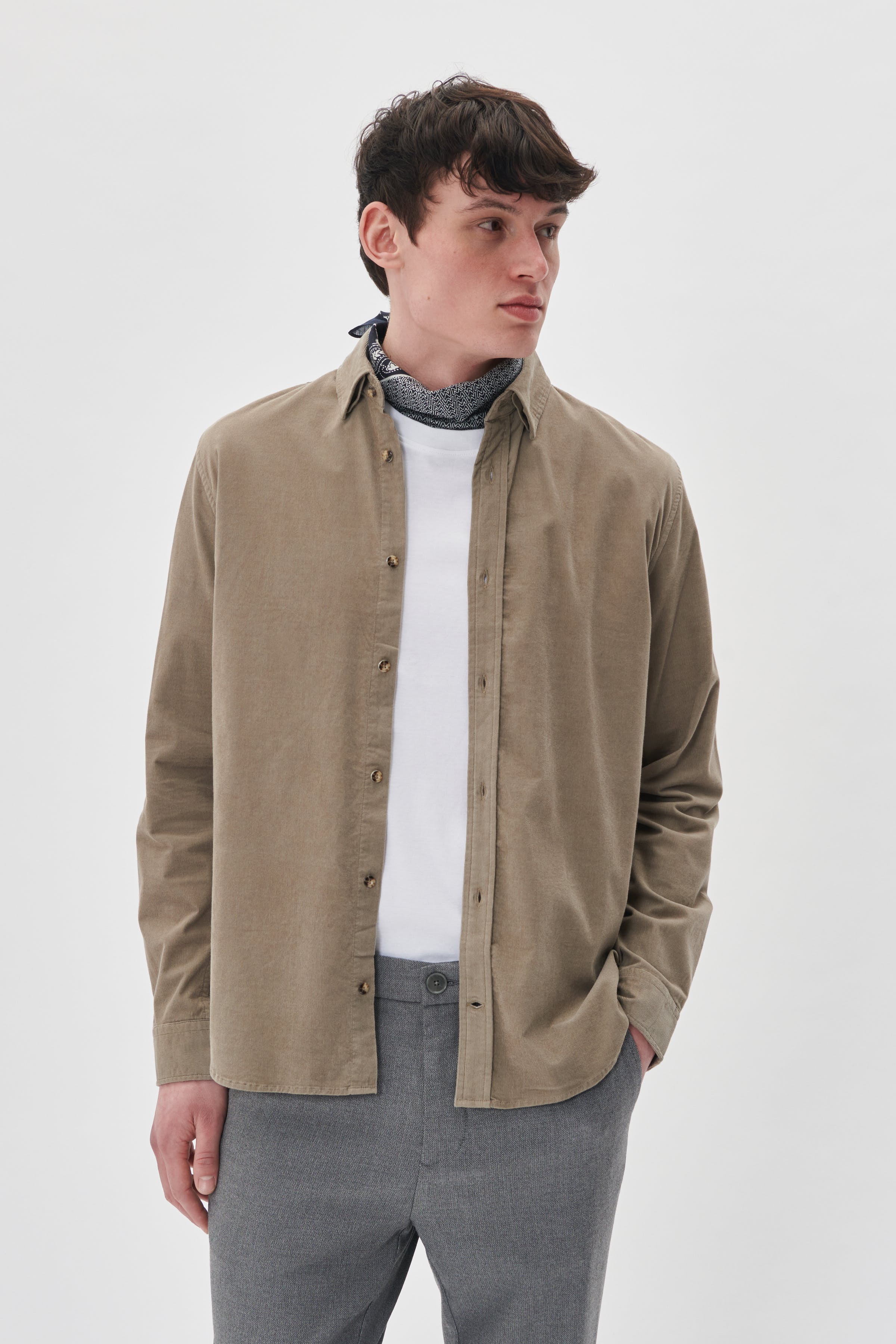 MAtrostol Skjorta LOOKBOOK FRONT 30206348-181108