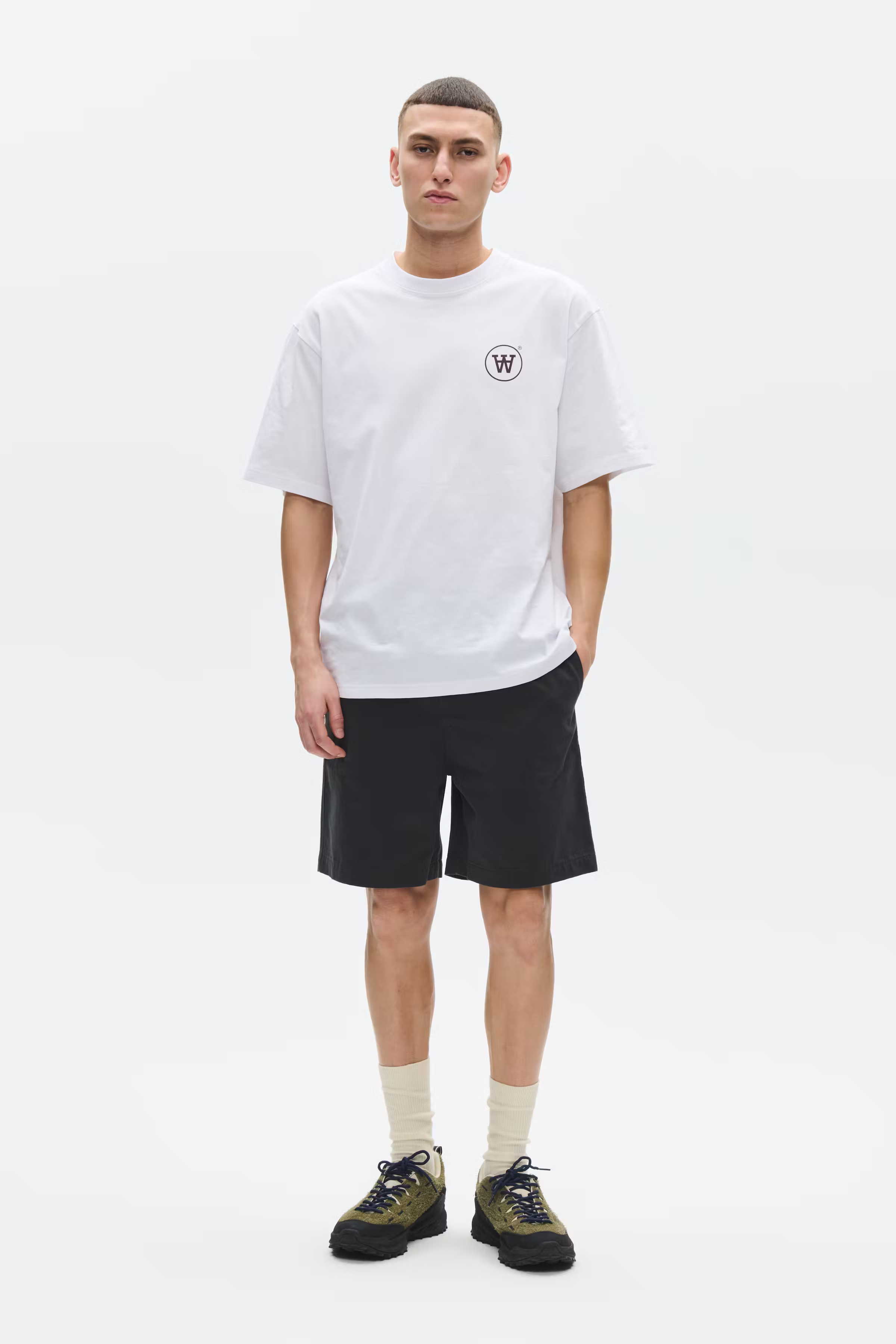 WWLiam T-shirt LOOKBOOK FRONT 30251548-110601
