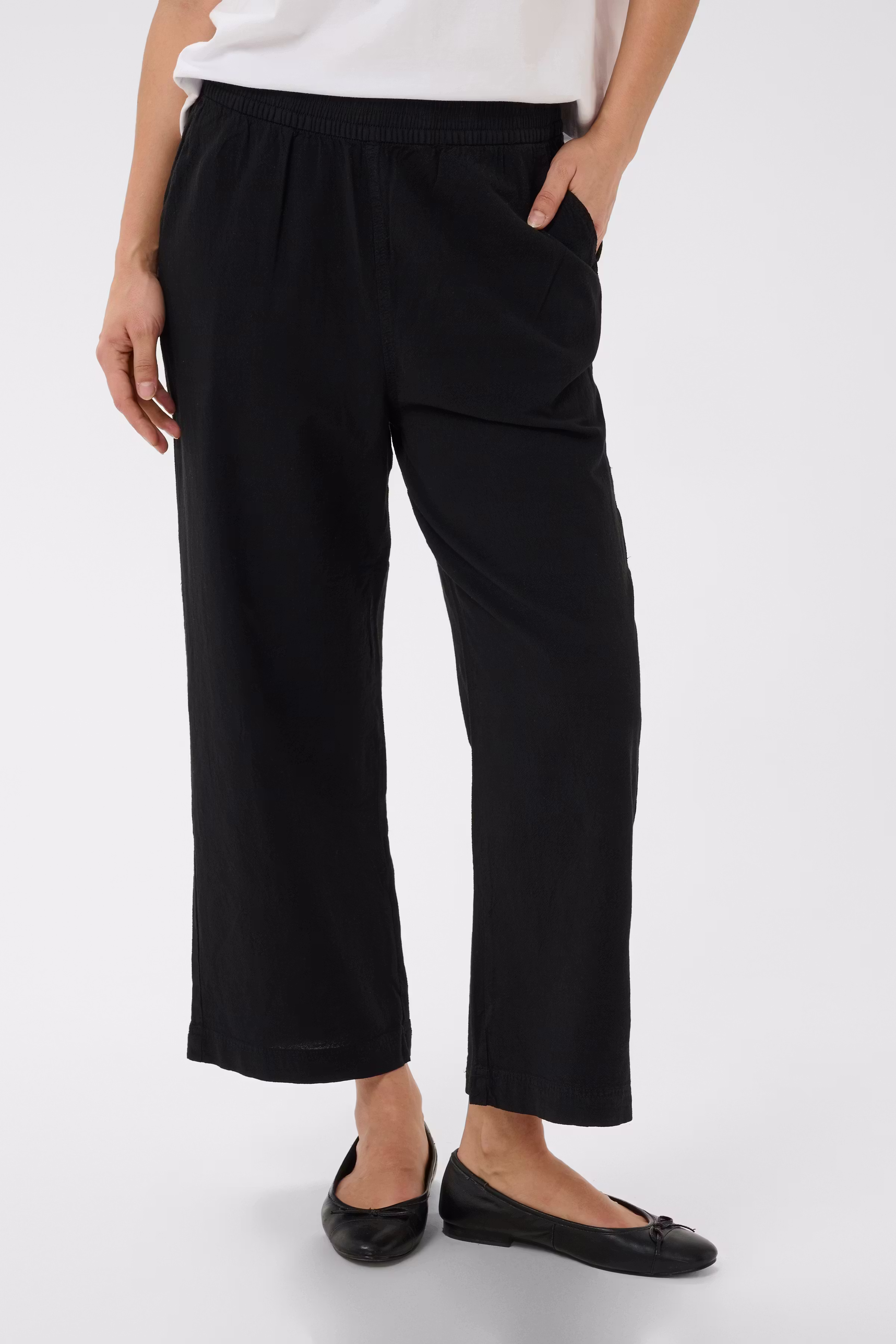 KAnaya Culotte Pants LOOKBOOK FRONT 10507418-100121