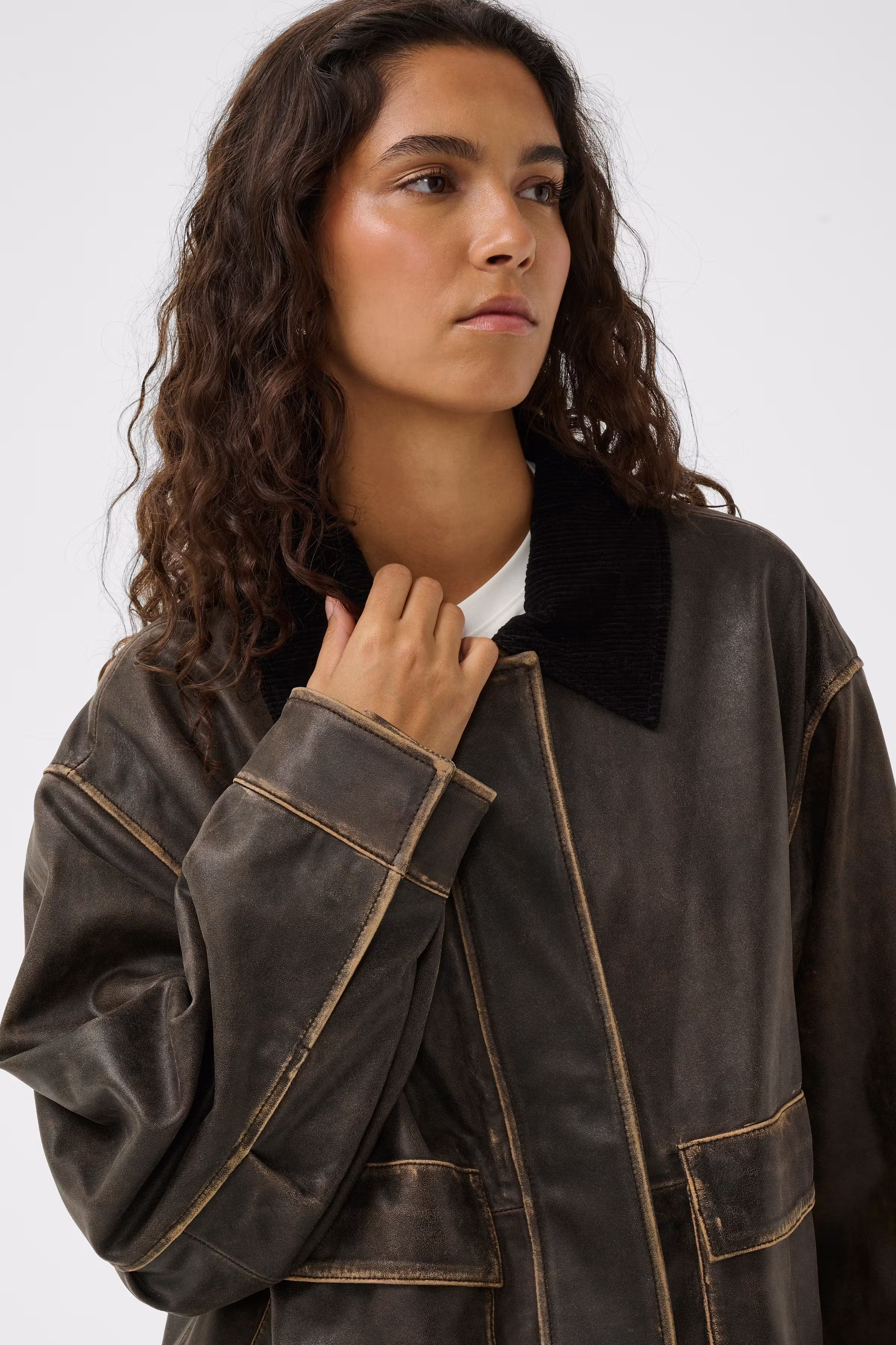 SLFiorella Leather jacket LOOKBOOK DETAIL 30408691-191109