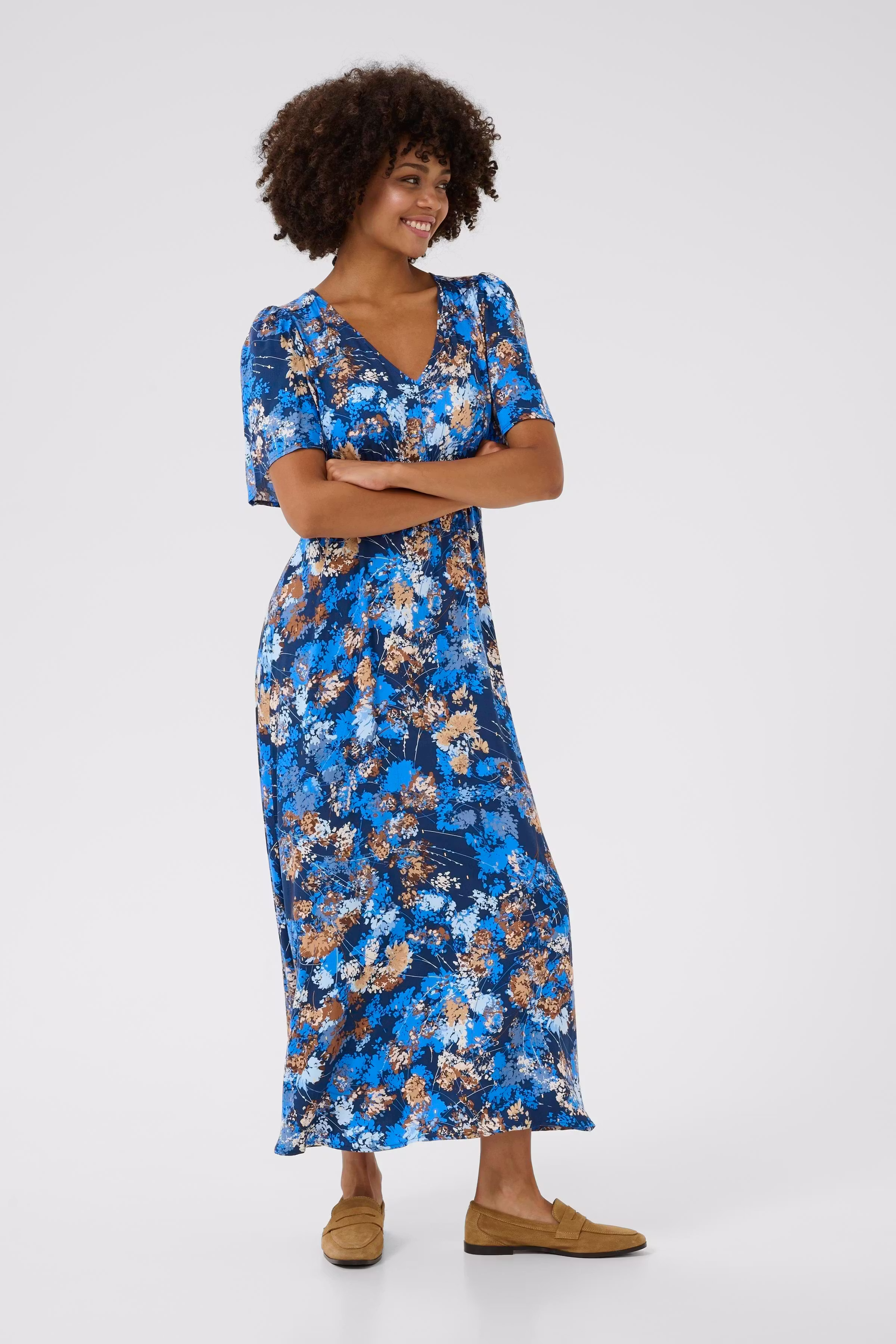 CUmadi Dress LOOKBOOK FRONT 50112053-107933