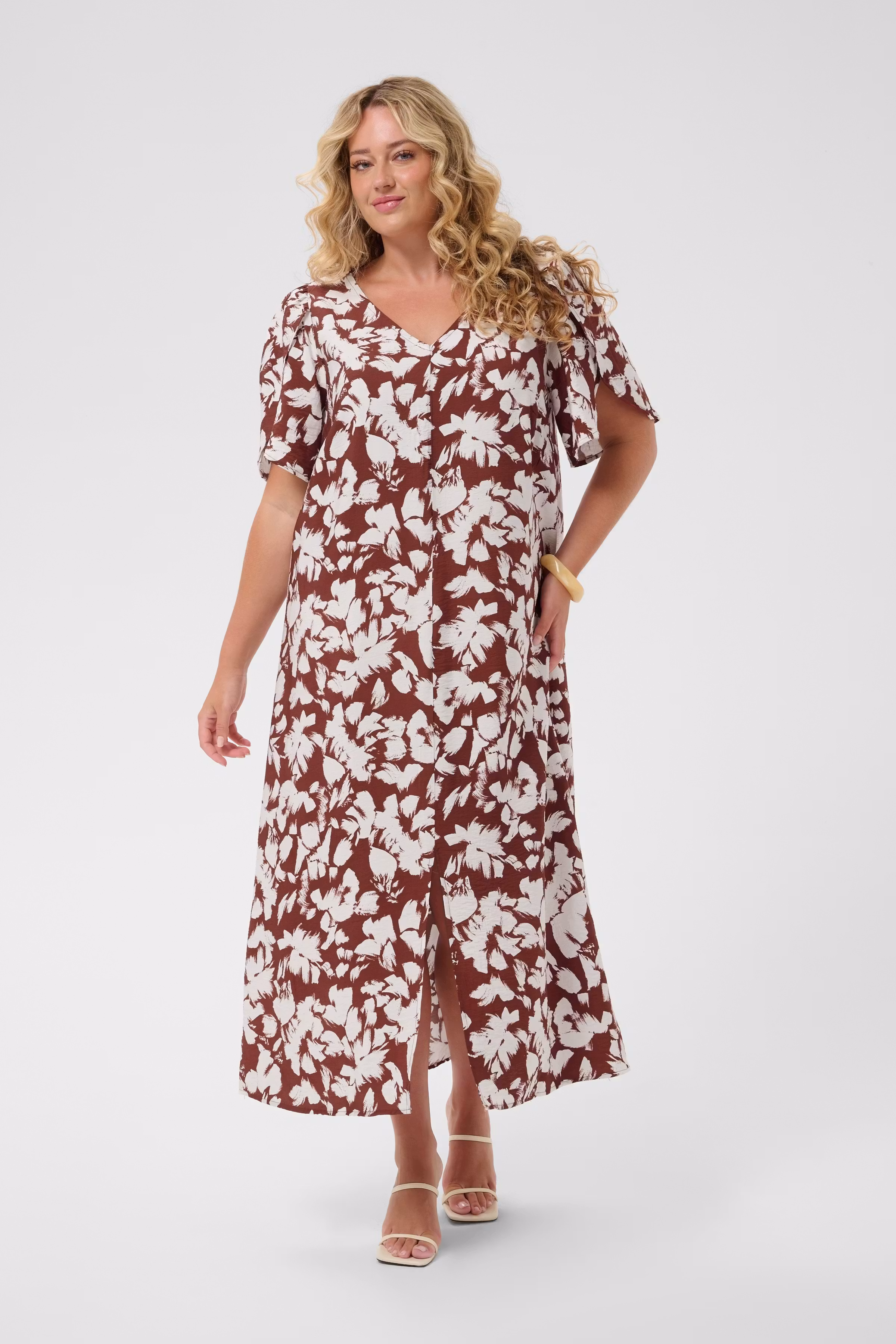 KCevia Kjole LOOKBOOK FRONT 10584138-109283