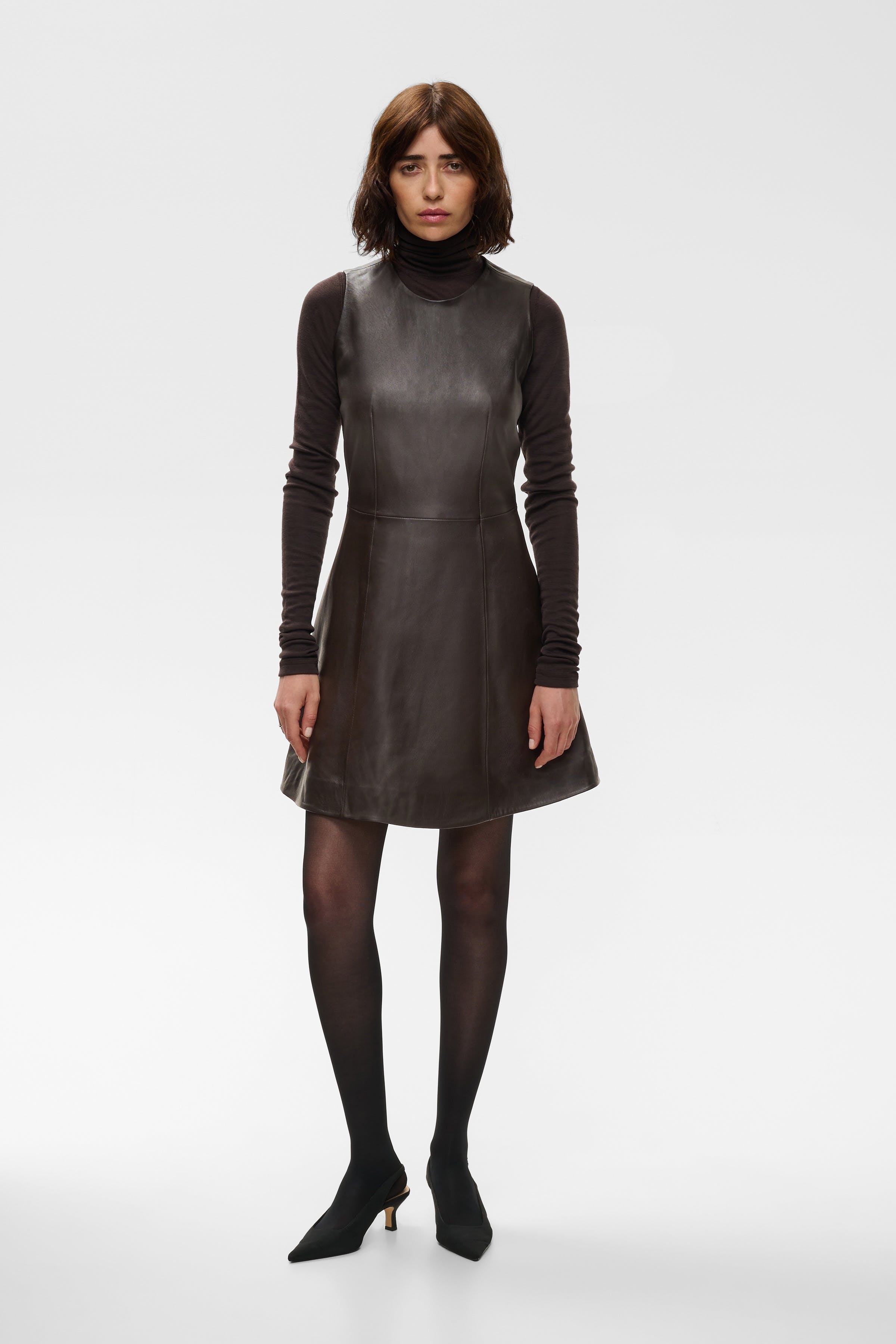IOLoretta Dress LOOKBOOK FRONT 30600112-BR289