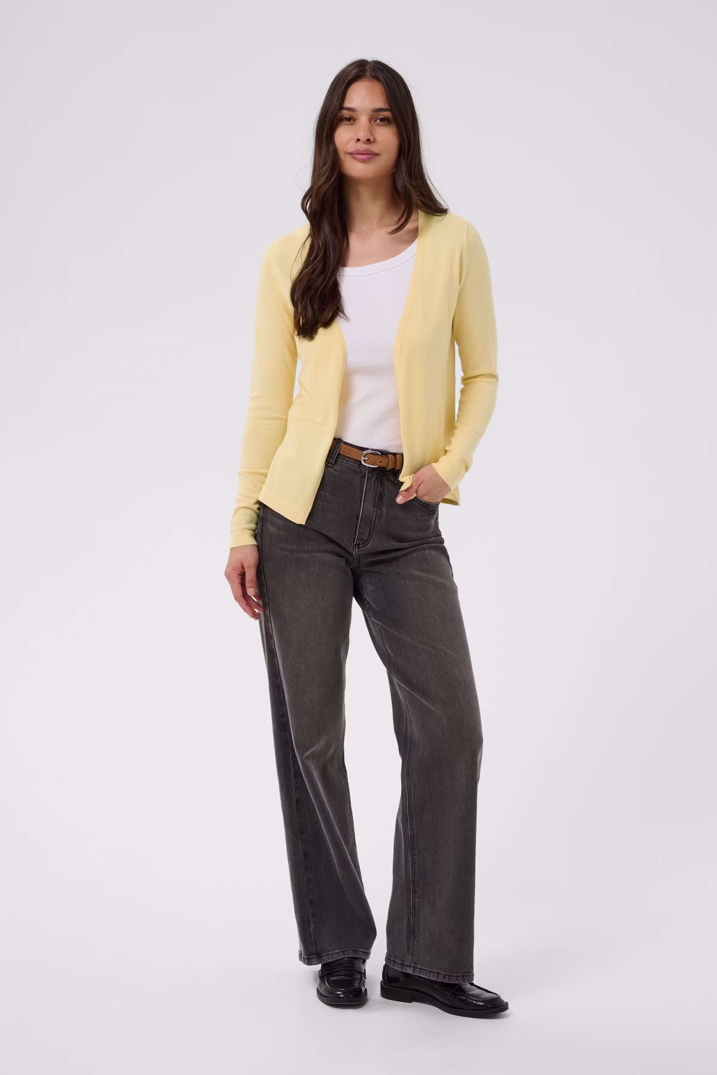KAfenia Cardigan LOOKBOOK FRONT 10551503-130822