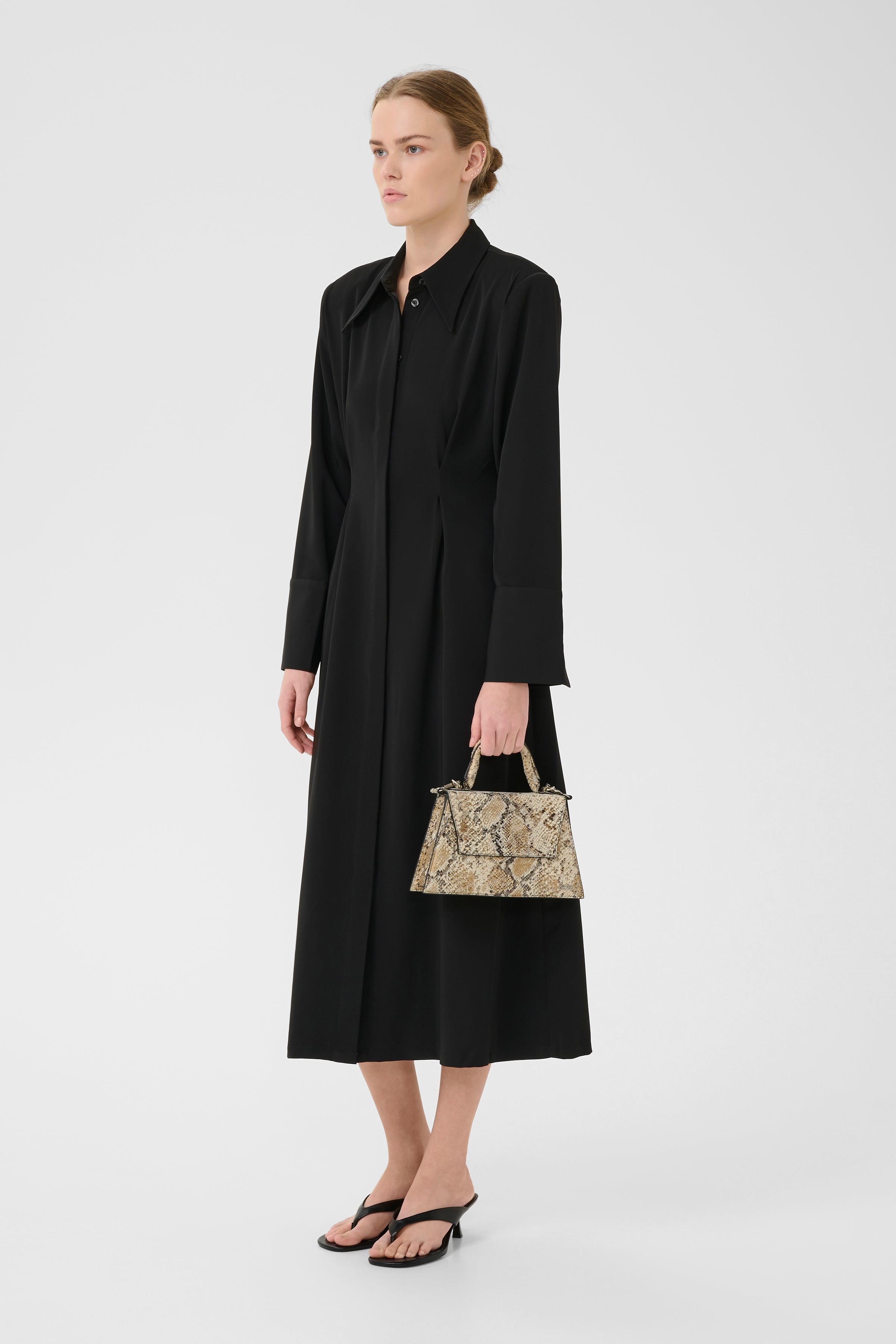 GZharvey Tasche LOOKBOOK FRONT 10910160-107609