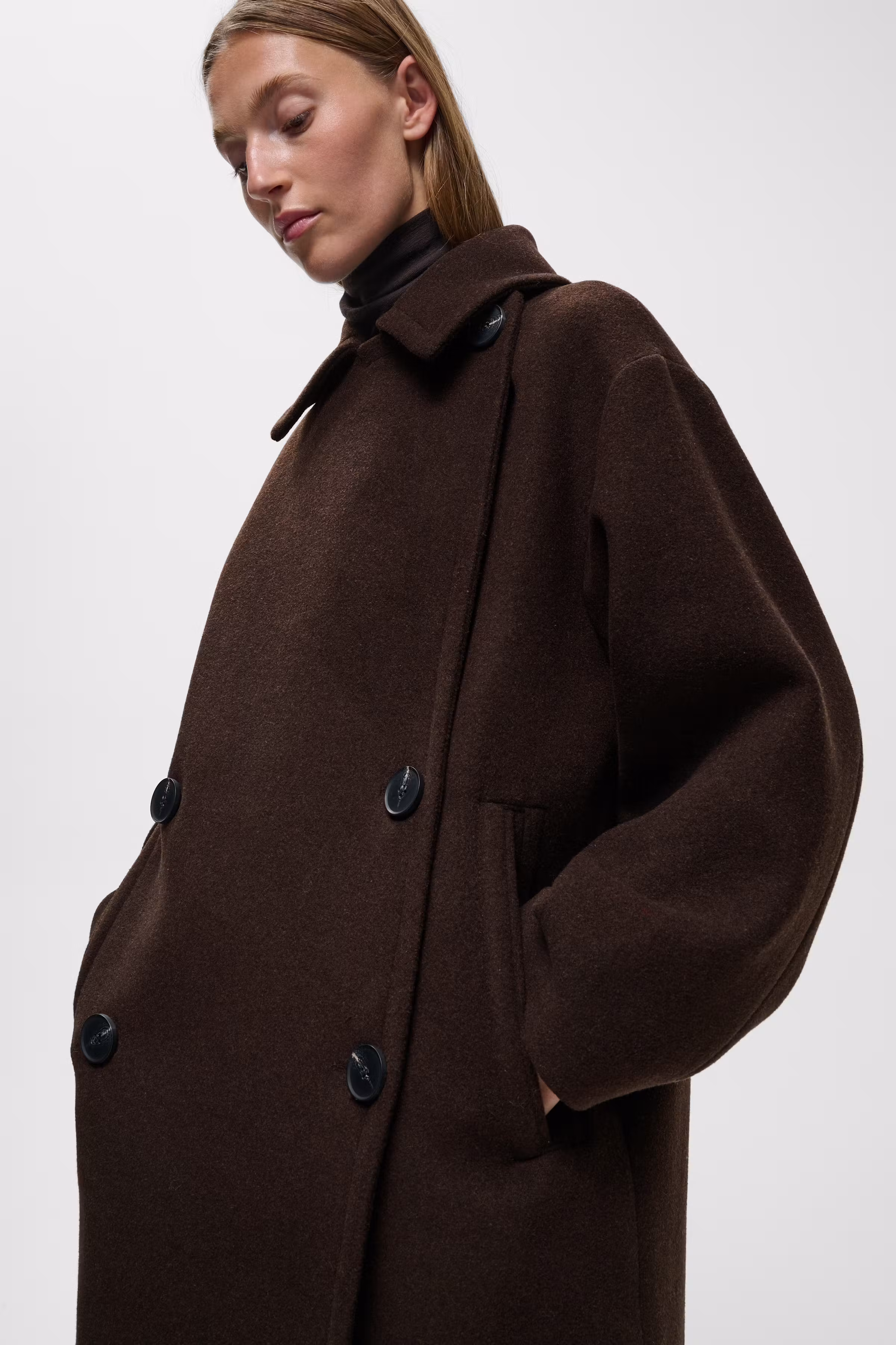 ZORAHIW Coat LOOKBOOK DETAIL 30112647-191109