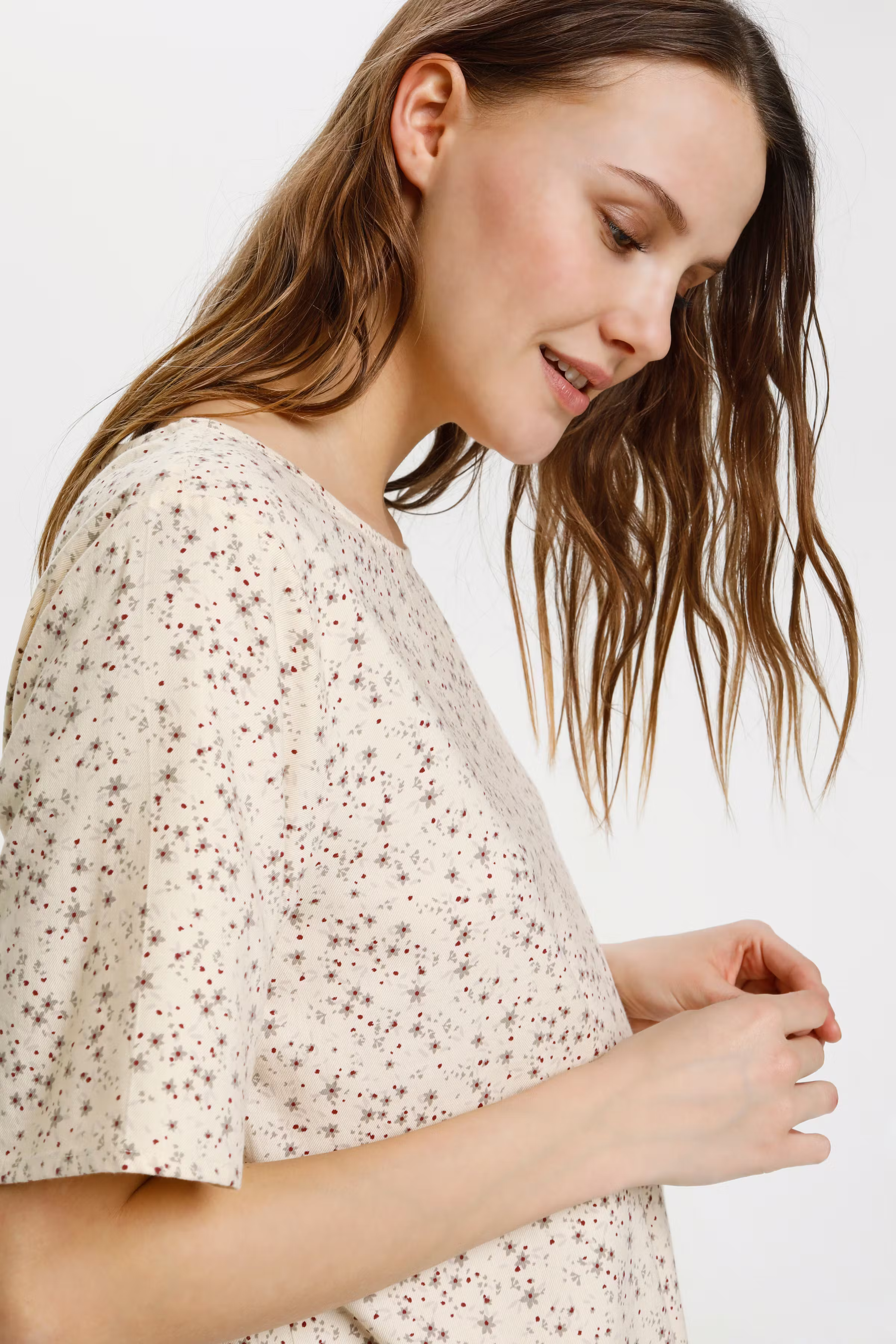 HerlaSZ Top

 LOOKBOOK DETAIL 30511729-600321