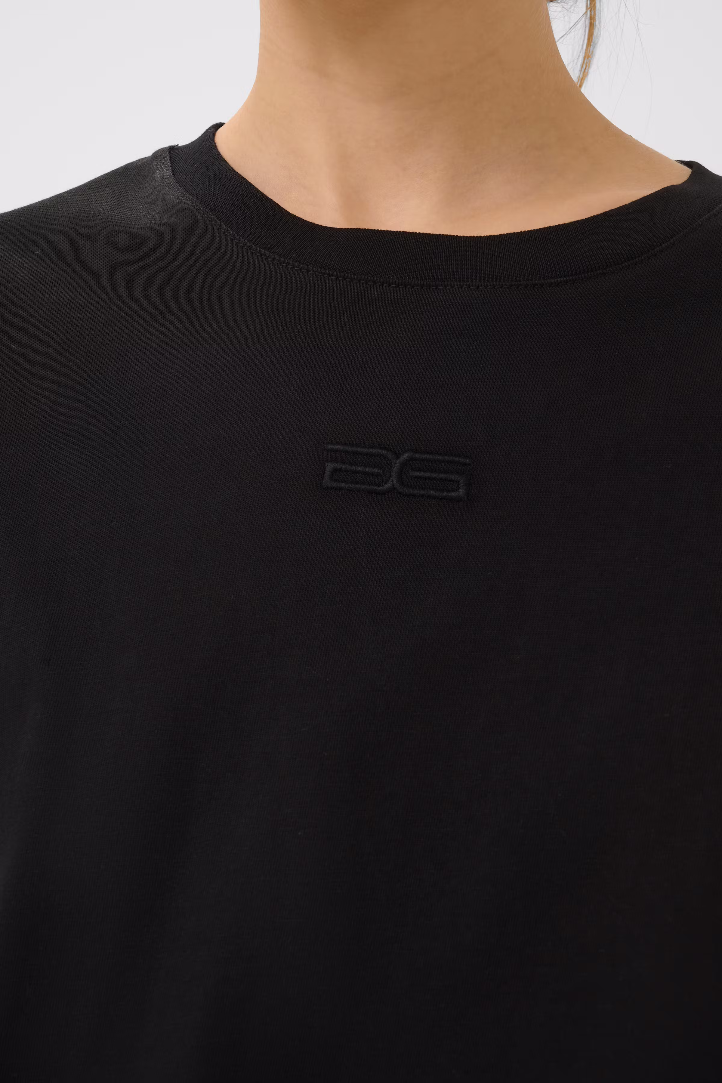 SimmaGZ T-shirt LOOKBOOK DETAIL 10909865-100017