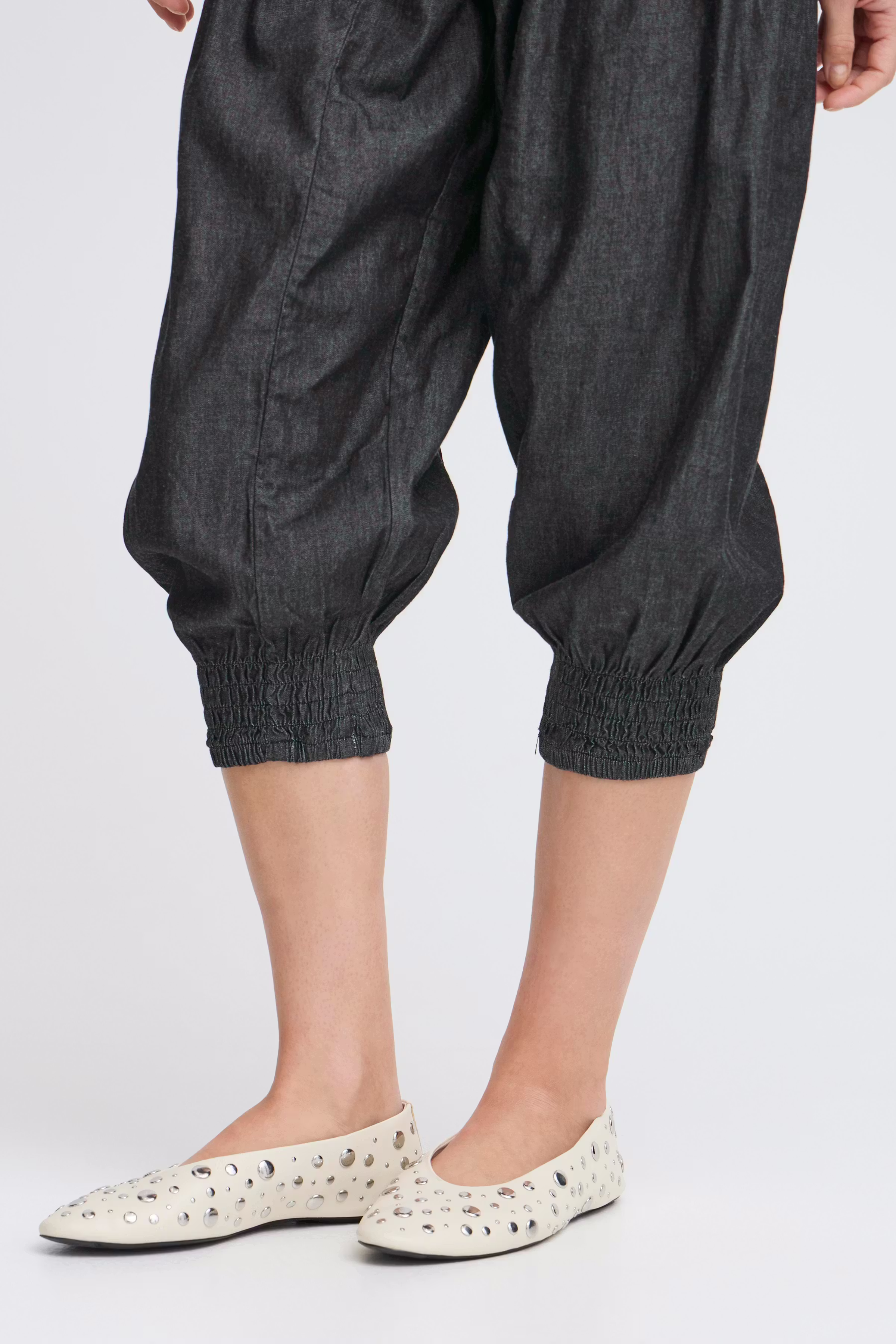 PZJILL Capri Hose LOOKBOOK DETAIL 50209217-200004